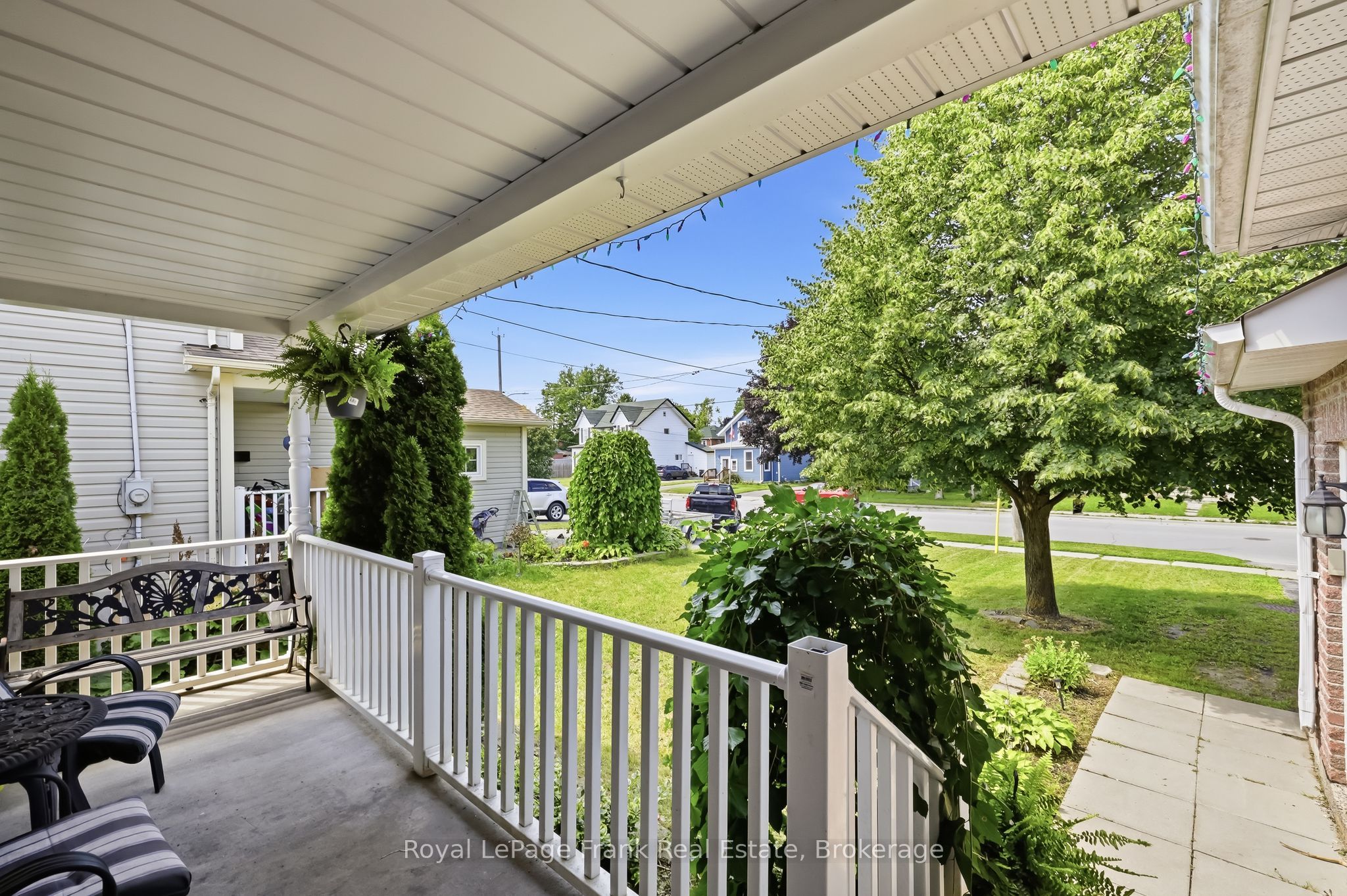 9 Durham Street W Property Photo 7