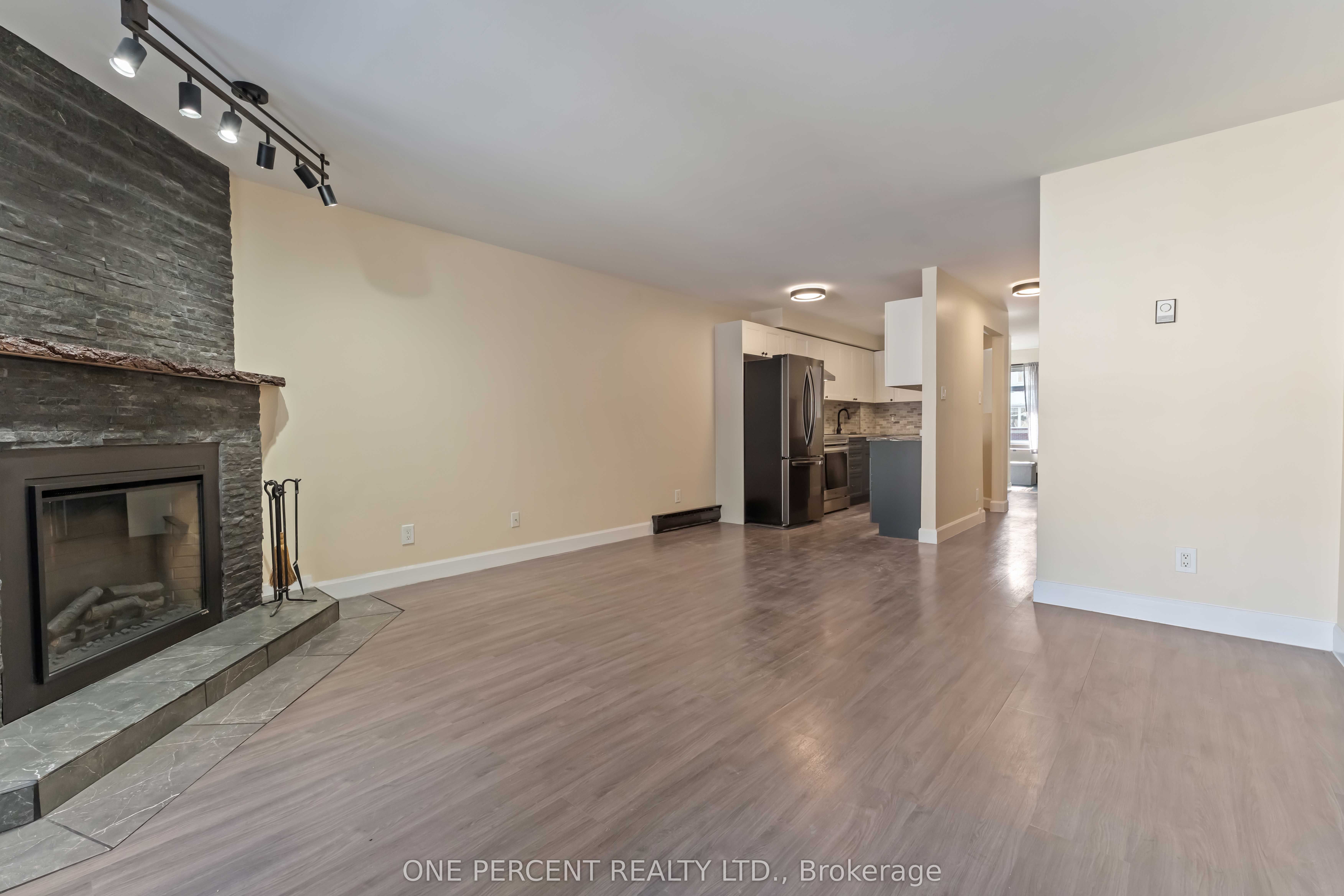 6643 Bilberry Drive A Property Photo 4