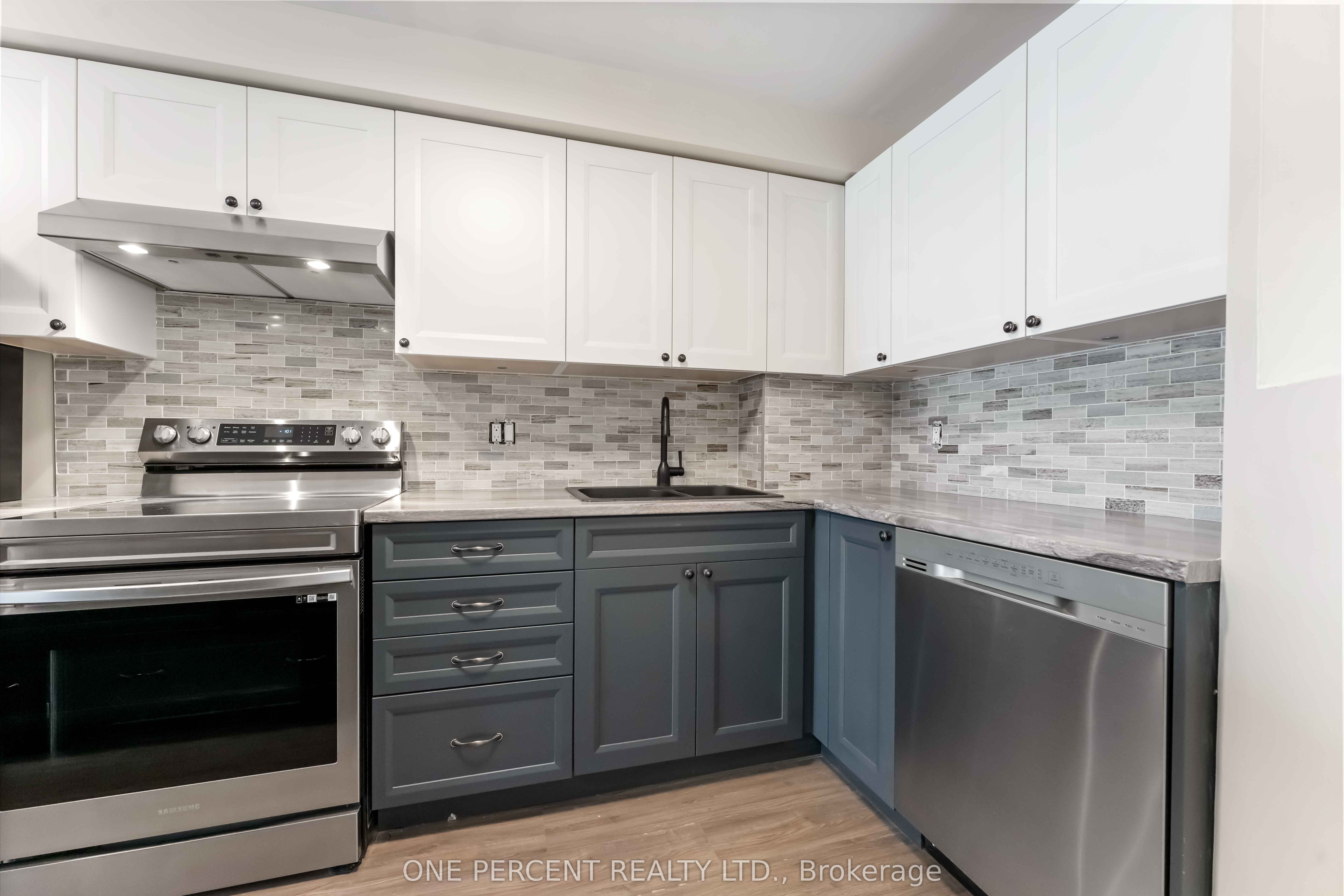 6643 Bilberry Drive A Property Photo 9