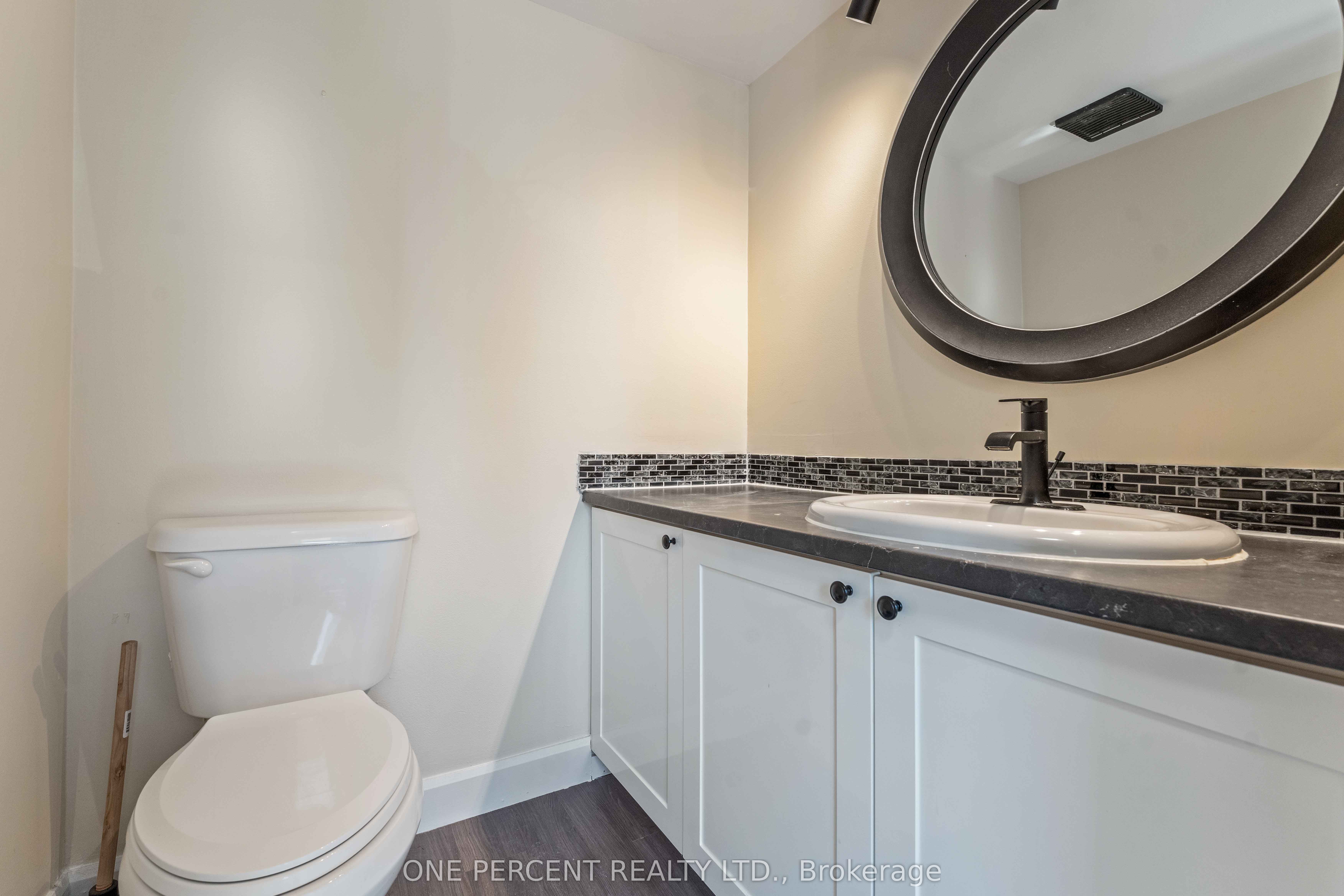 6643 Bilberry Drive A Property Photo 11