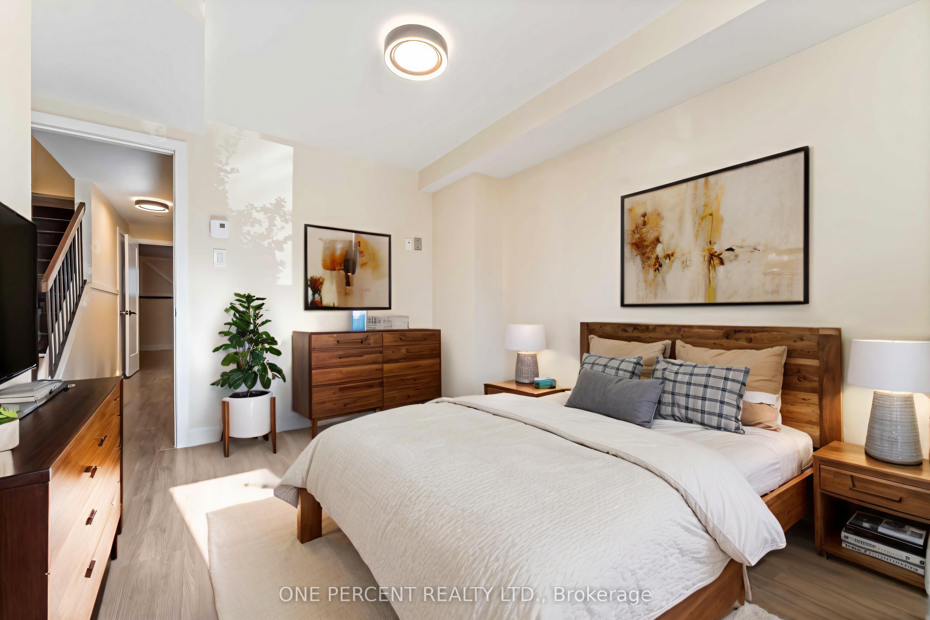 6643 Bilberry Drive A Property Photo 14