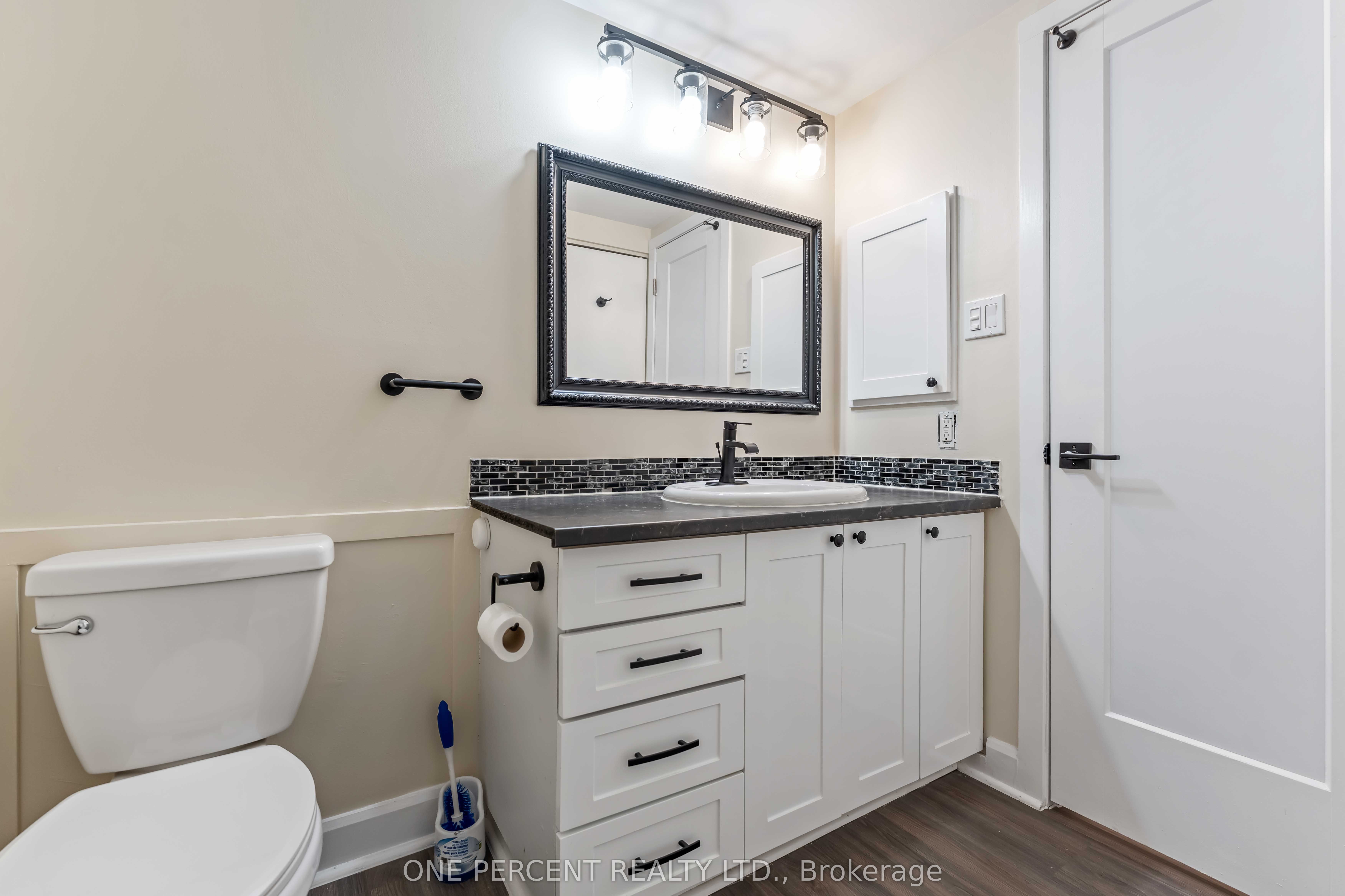 6643 Bilberry Drive A Property Photo 22