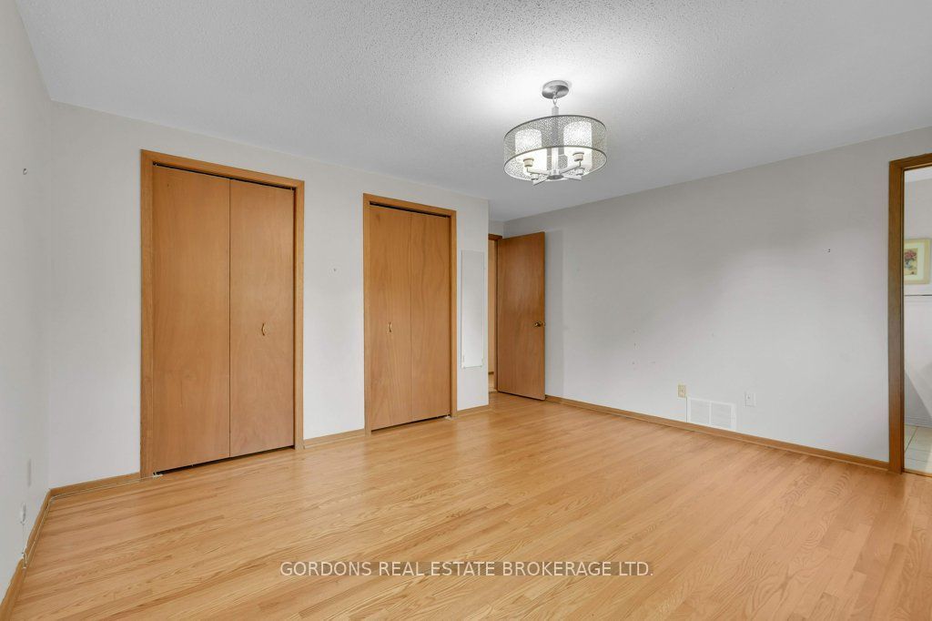 25 Eastpark Drive Property Photo 33