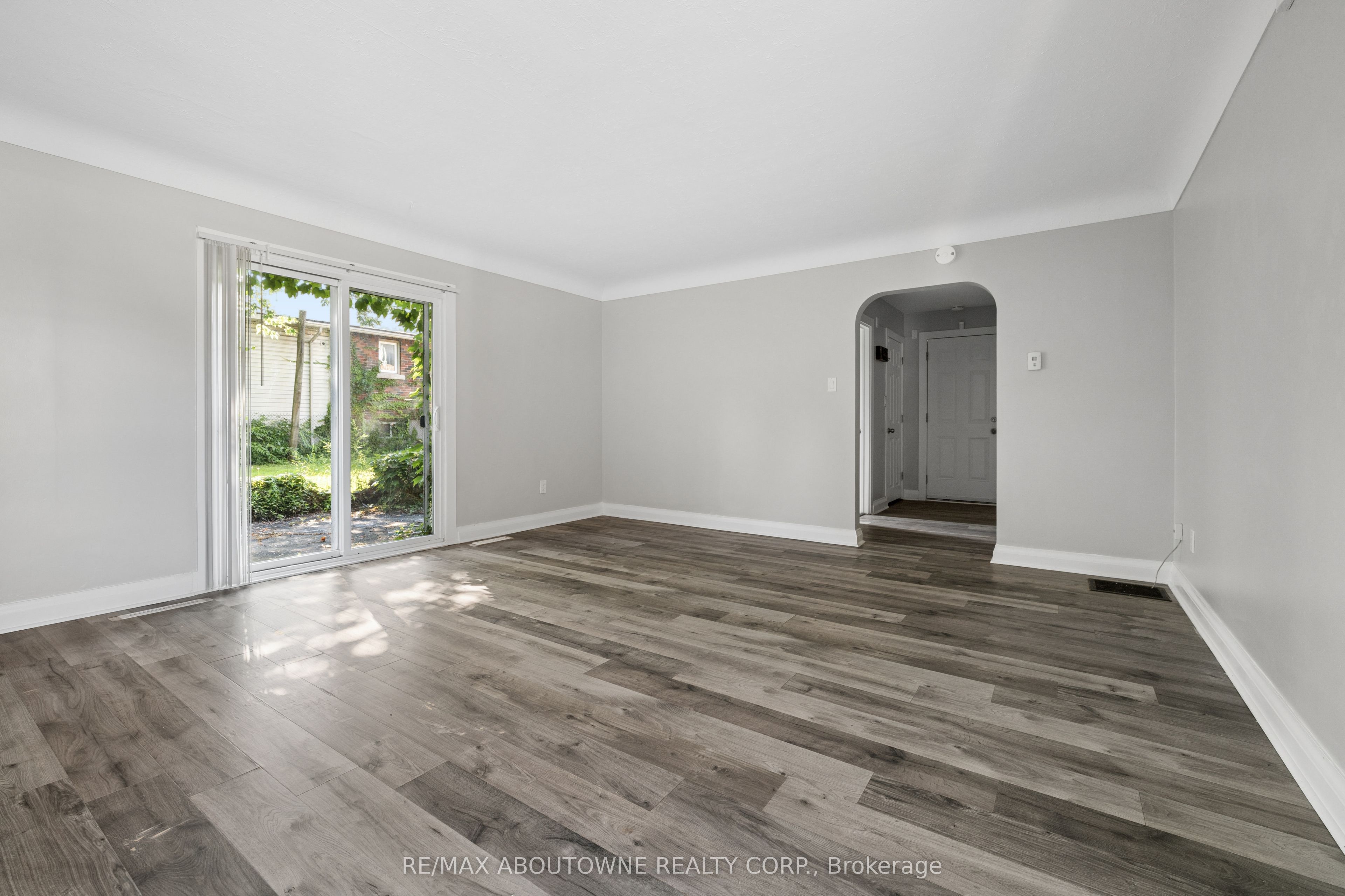 92 Lake Street Property Photo 17