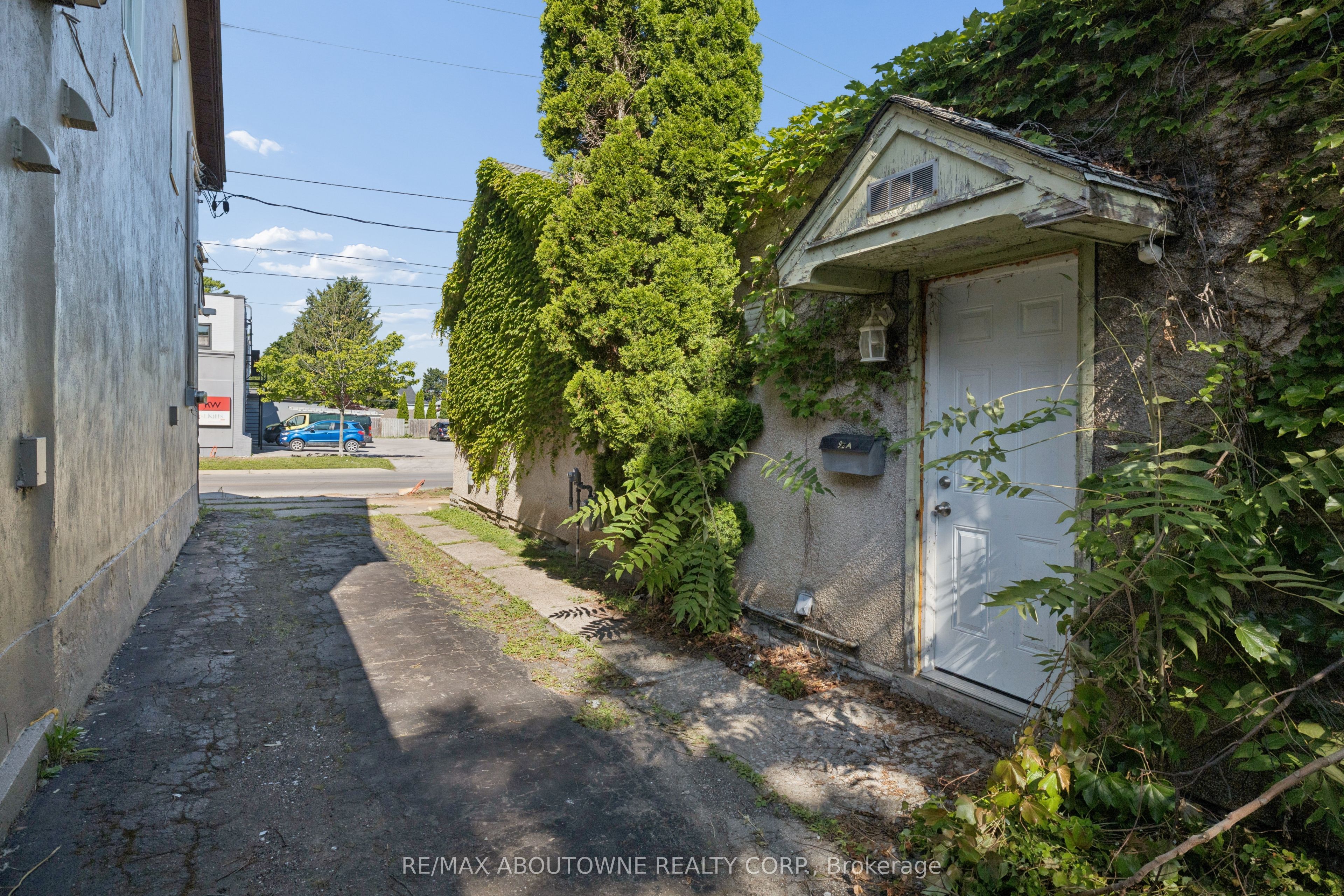92 Lake Street Property Photo 29