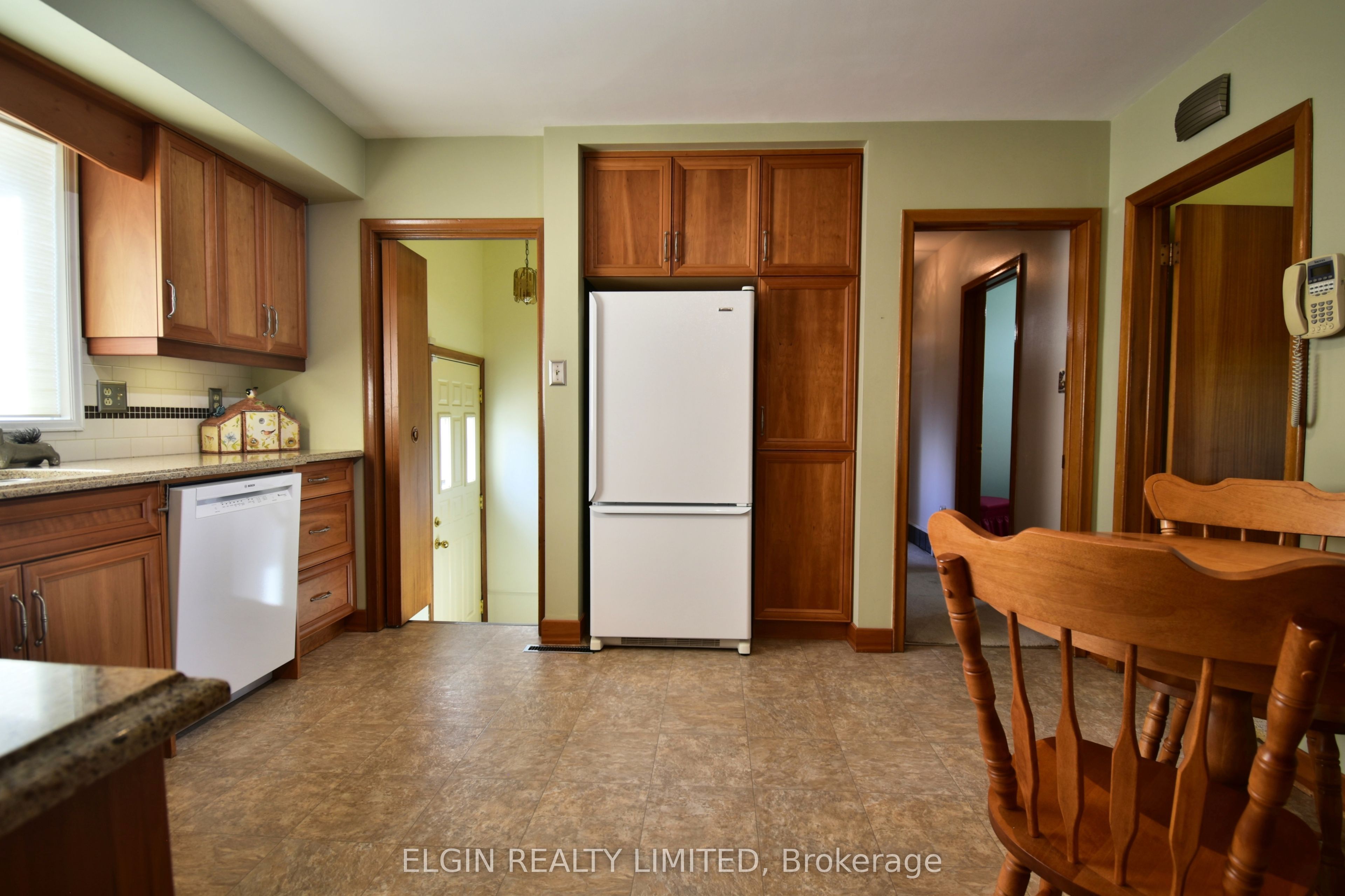18 Pullen Avenue Property Photo 6
