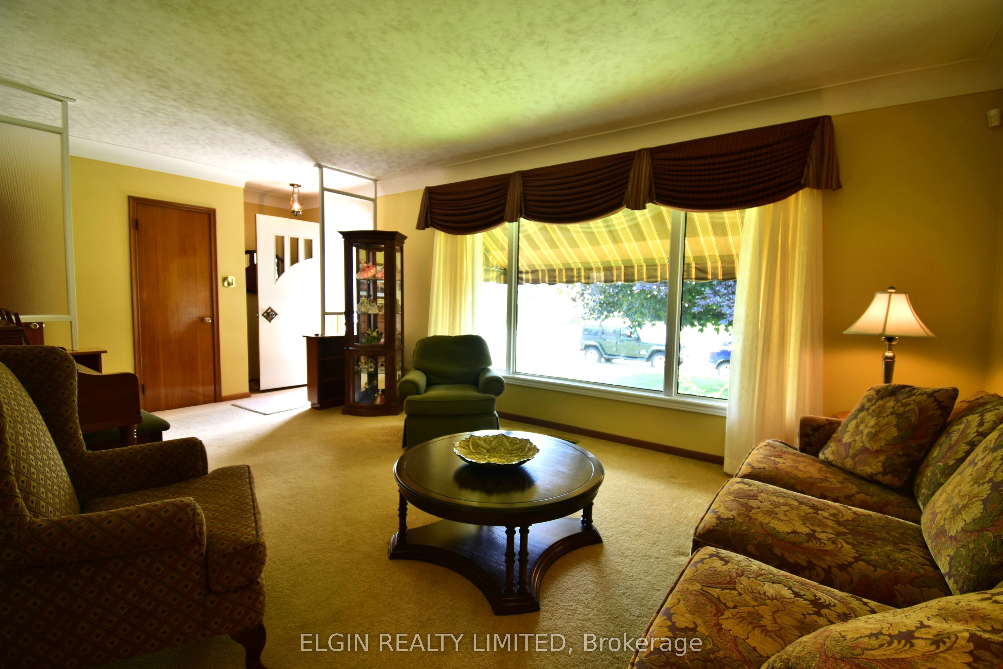18 Pullen Avenue Property Photo 7