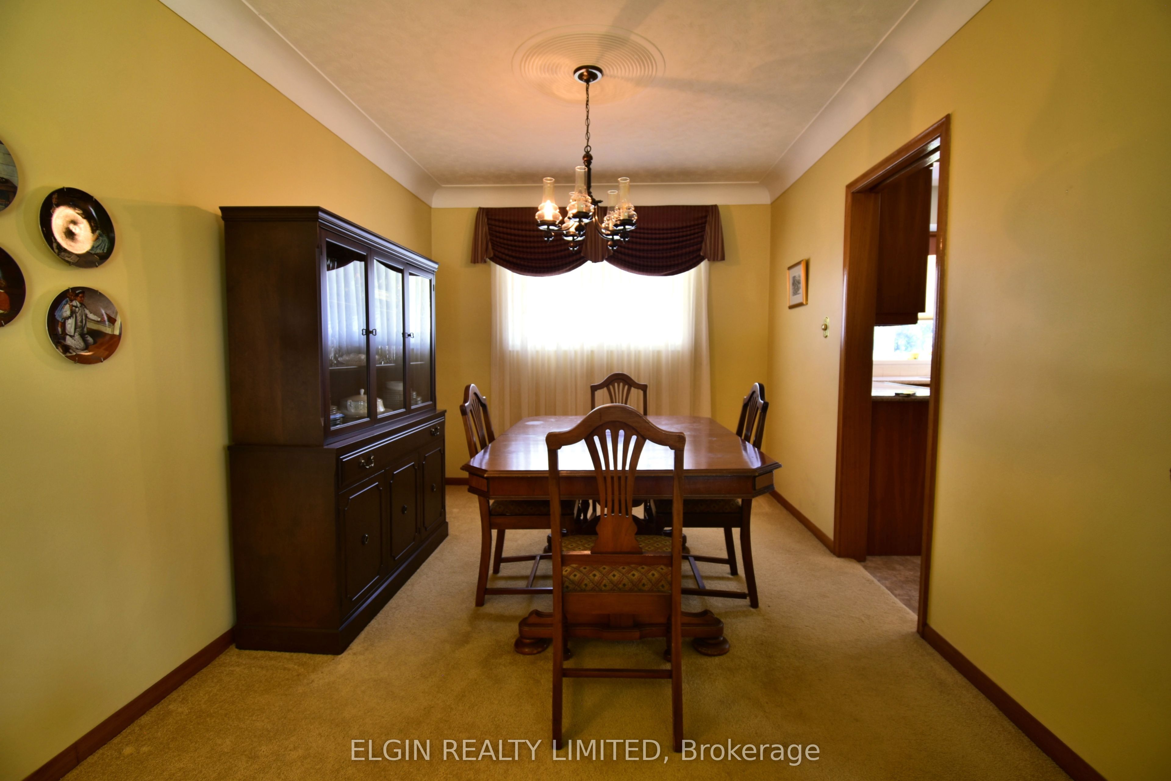 18 Pullen Avenue Property Photo 9