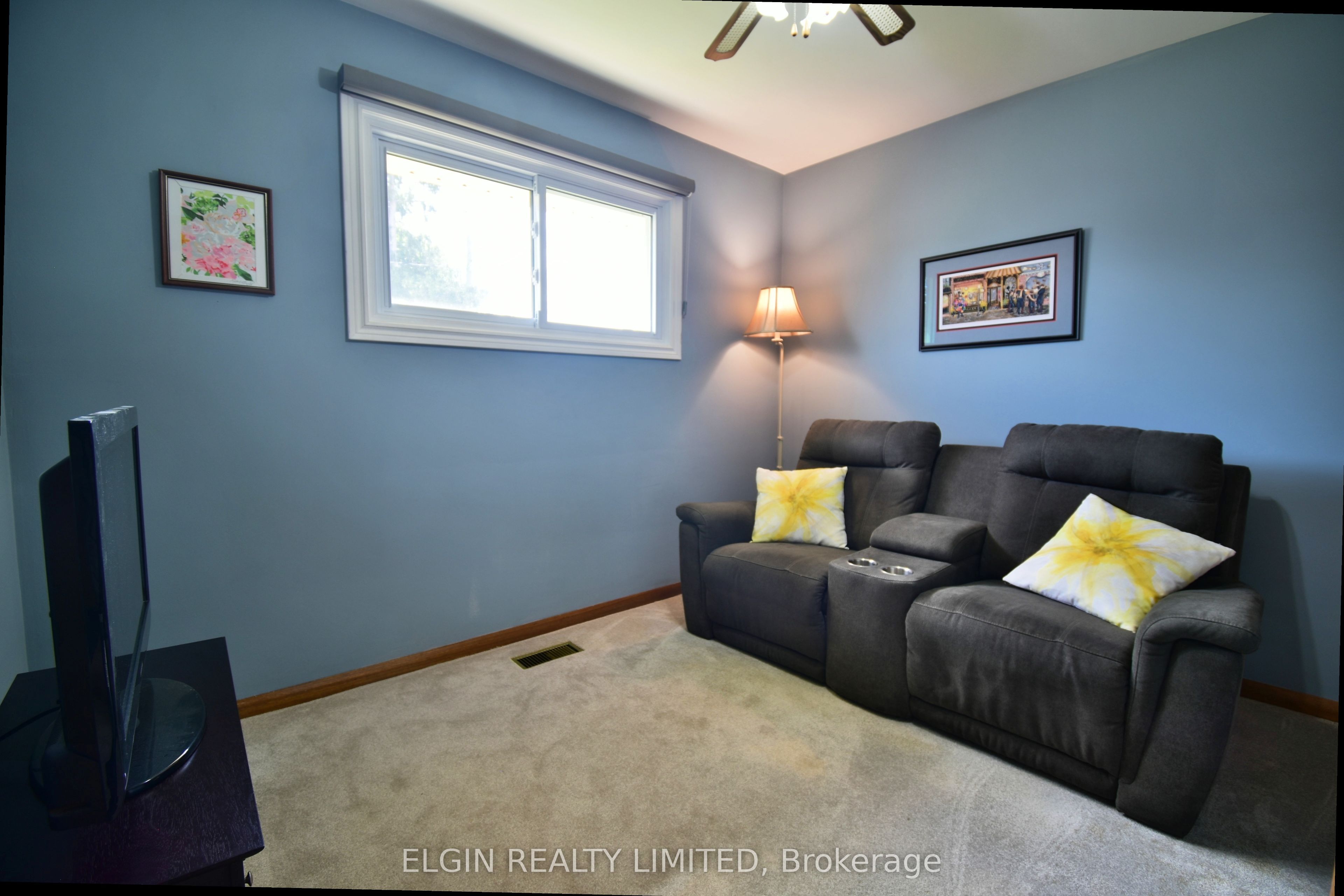 18 Pullen Avenue Property Photo 11