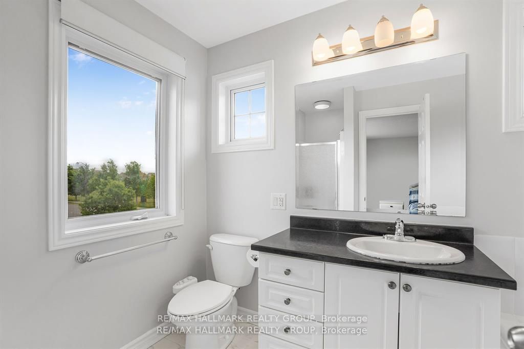 100 Lerta Way Property Photo 11