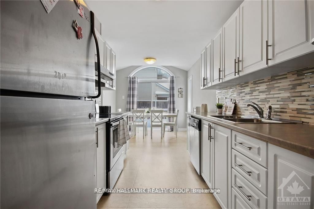 100 Lerta Way Property Photo 14