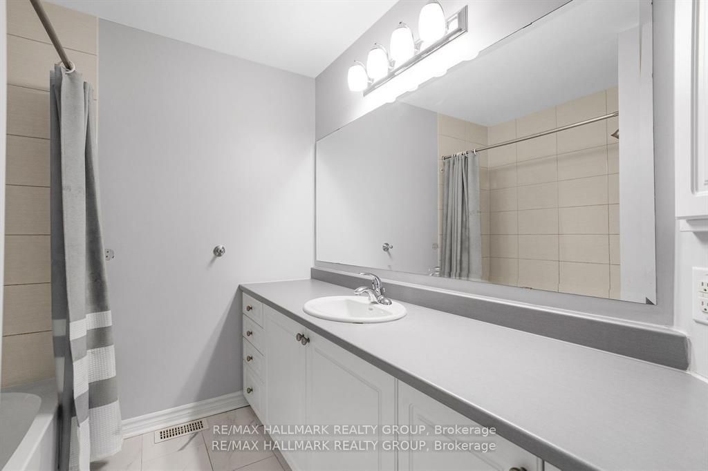 100 Lerta Way Property Photo 19