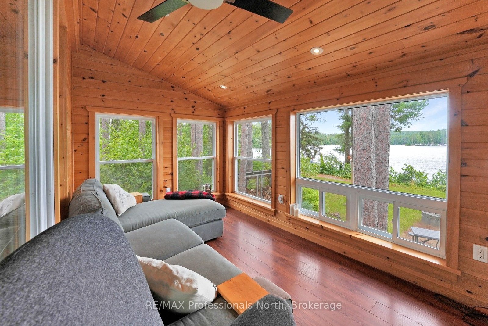 1053 Cheerful Lane Property Photo 11
