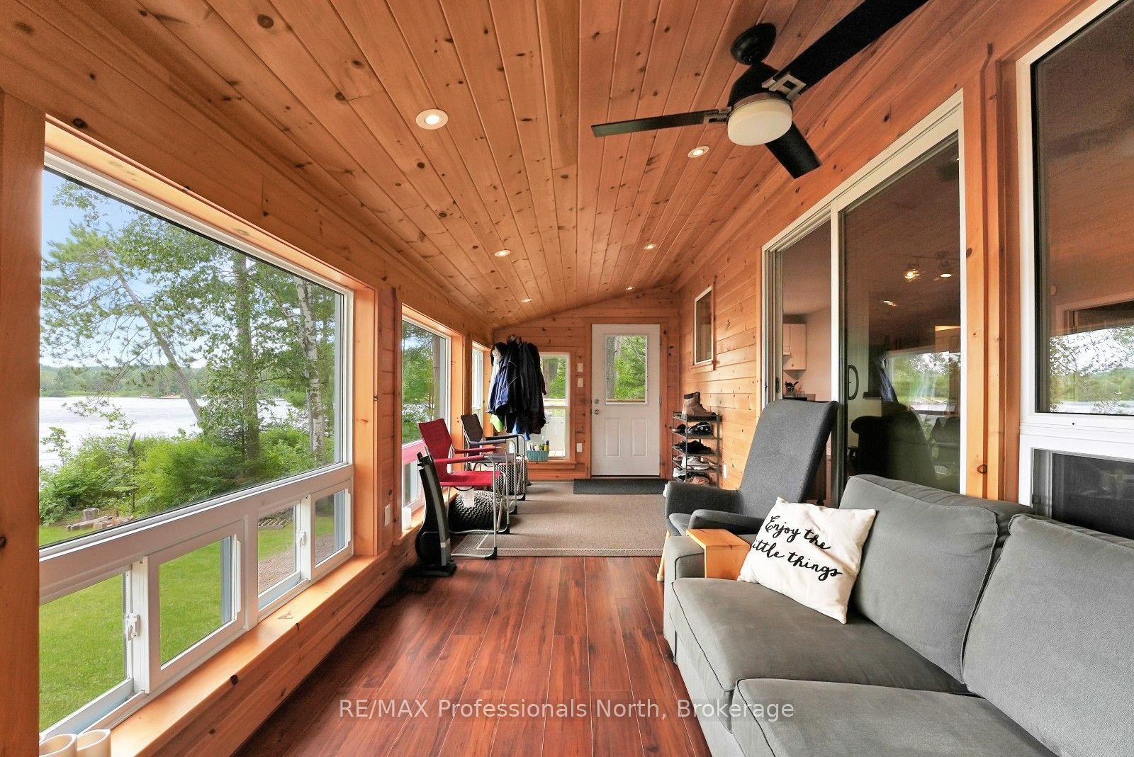 1053 Cheerful Lane Property Photo 12