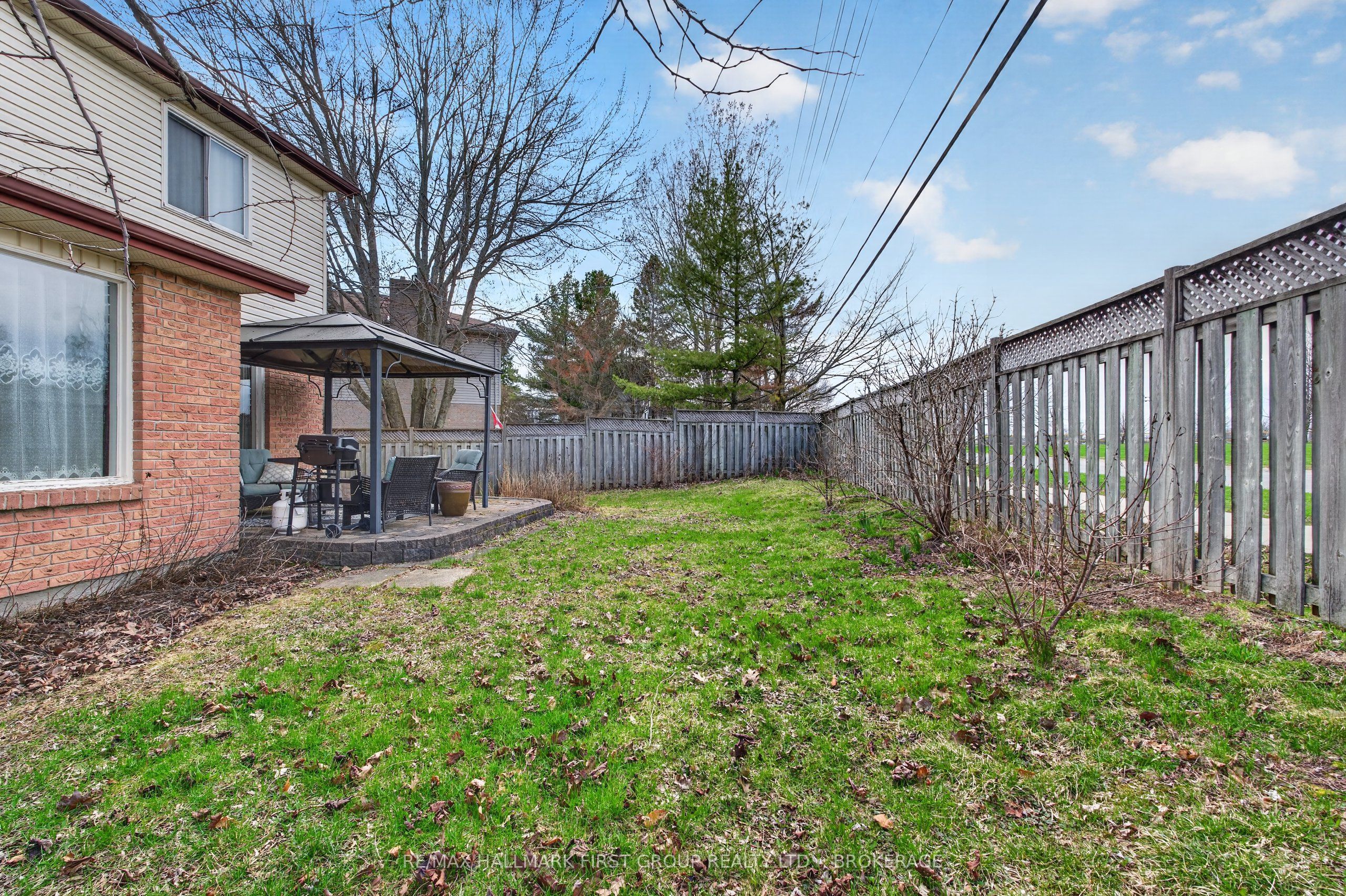1130 Caitlin Crescent Property Photo 28