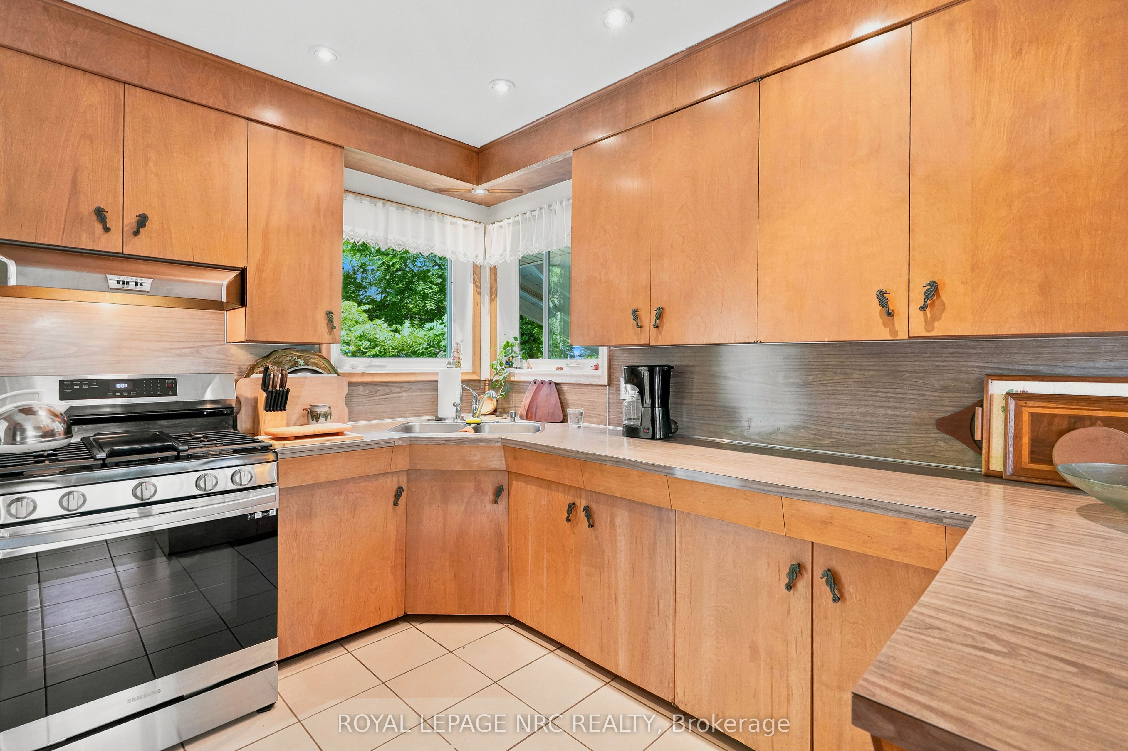 102 Masterson Drive Property Photo 11
