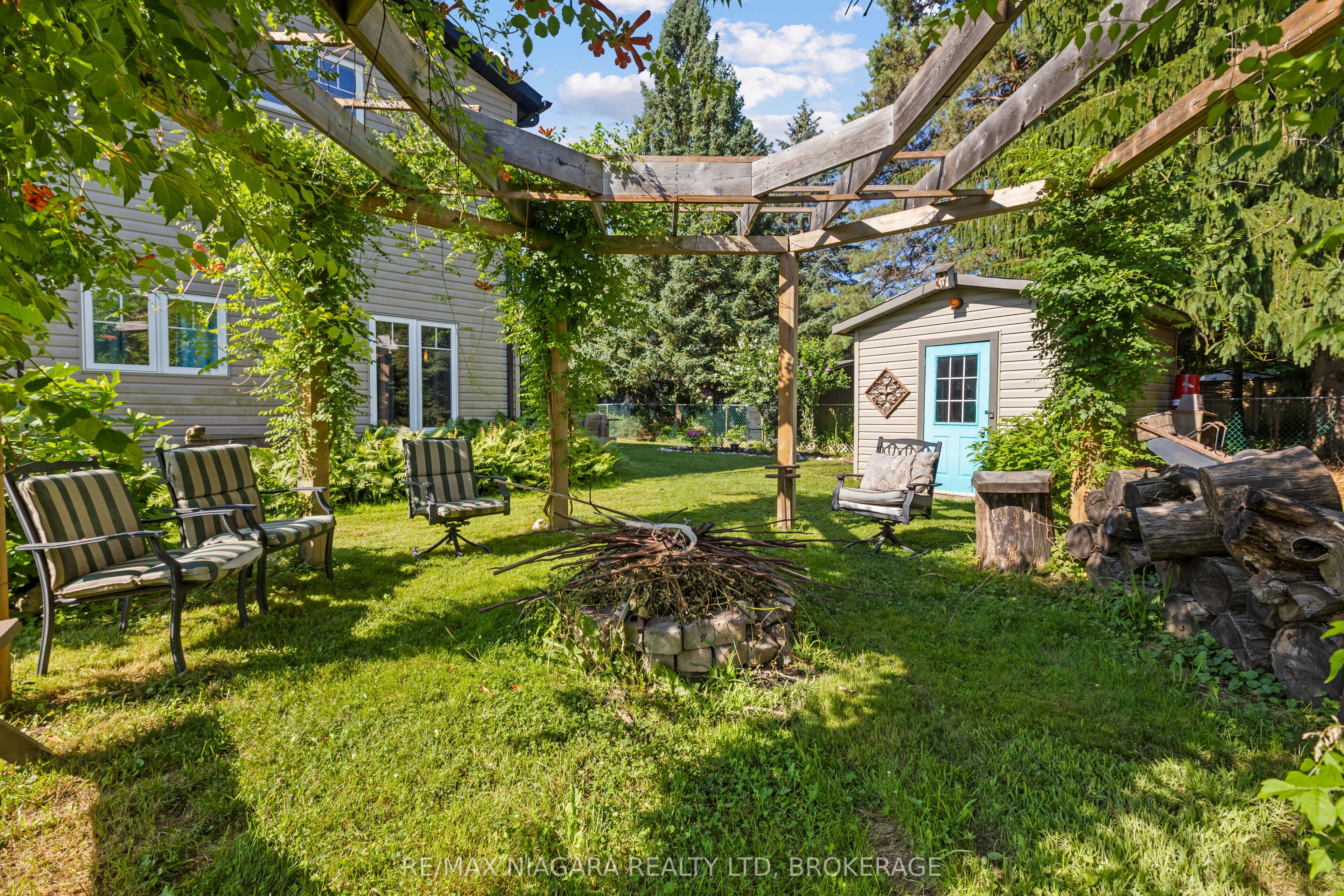 1 Linden Avenue Property Photo 3