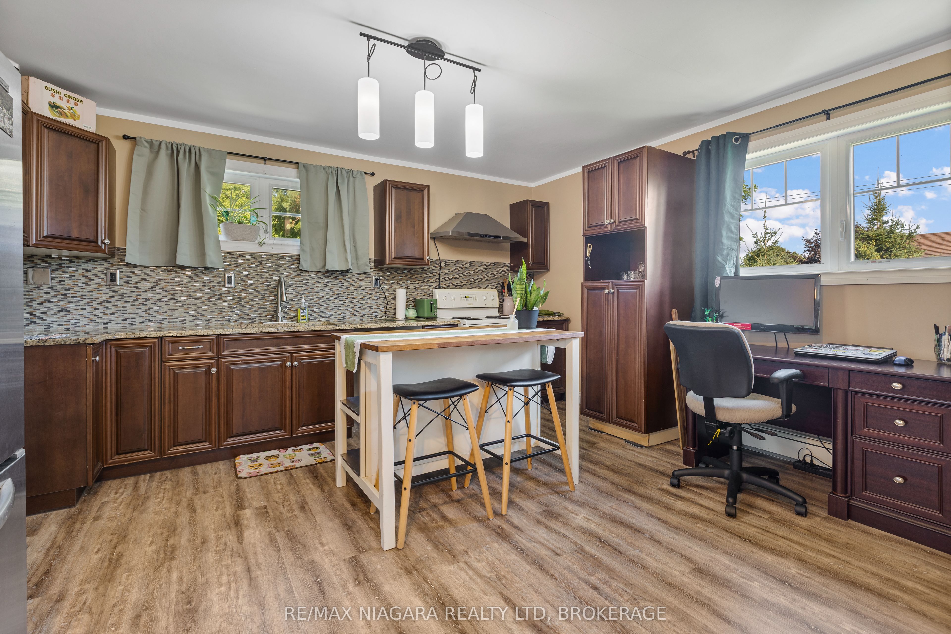 1 Linden Avenue Property Photo 15