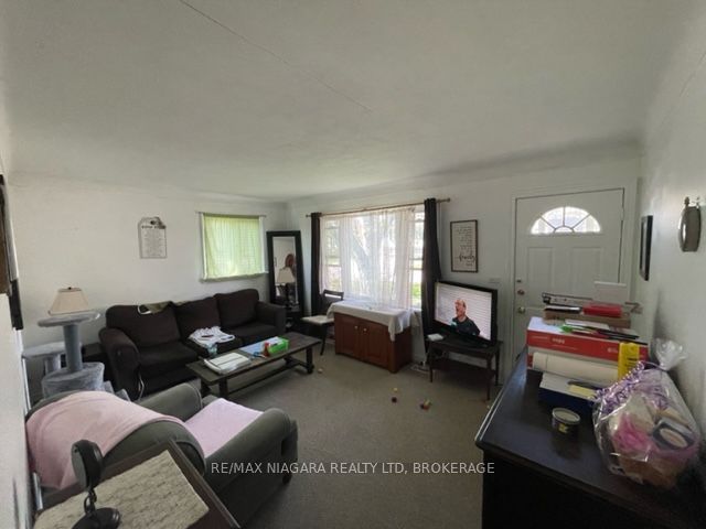 45 Powerview Avenue Property Photo 11