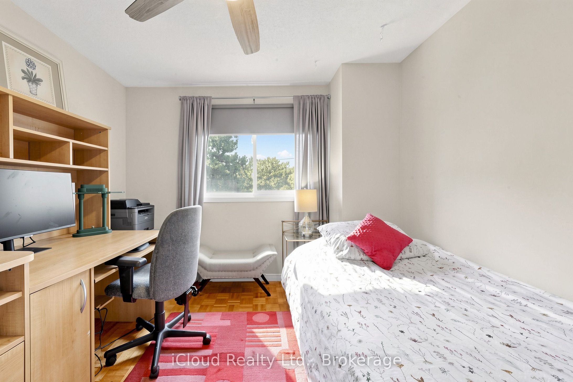 1 Royalwood Court 16 Property Photo 15