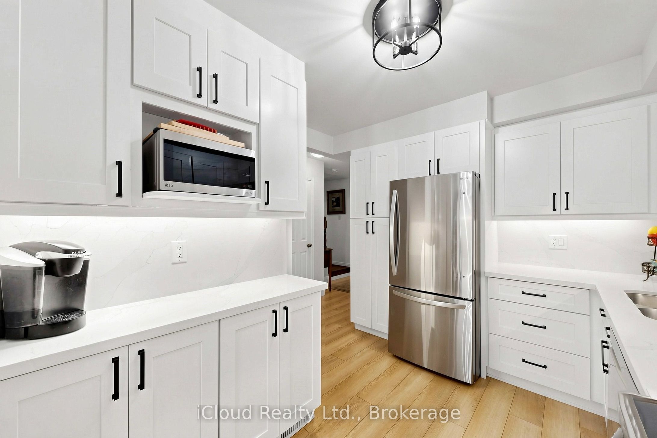 1 Royalwood Court 16 Property Photo 24
