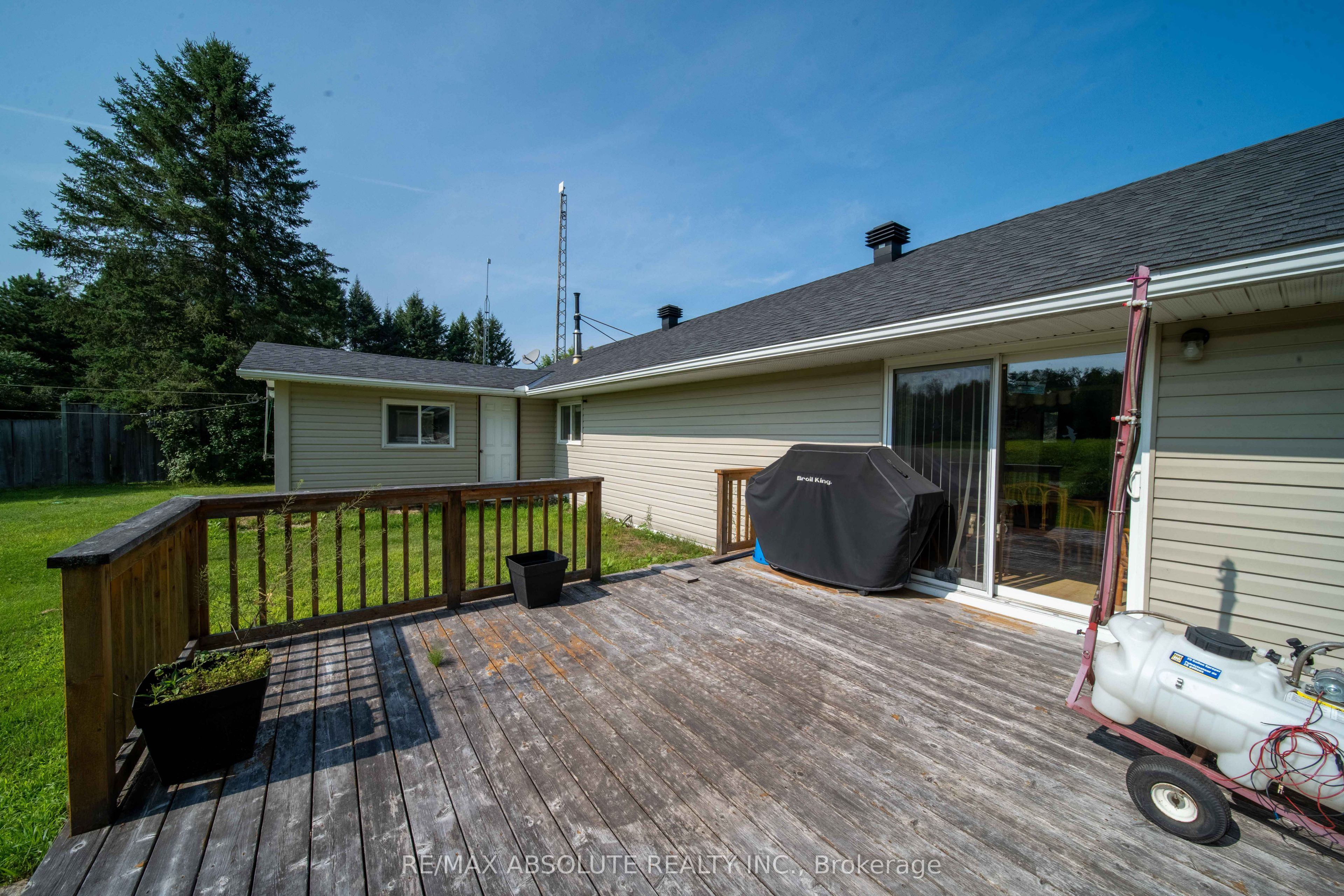 1543 Gagnon Road Property Photo 25
