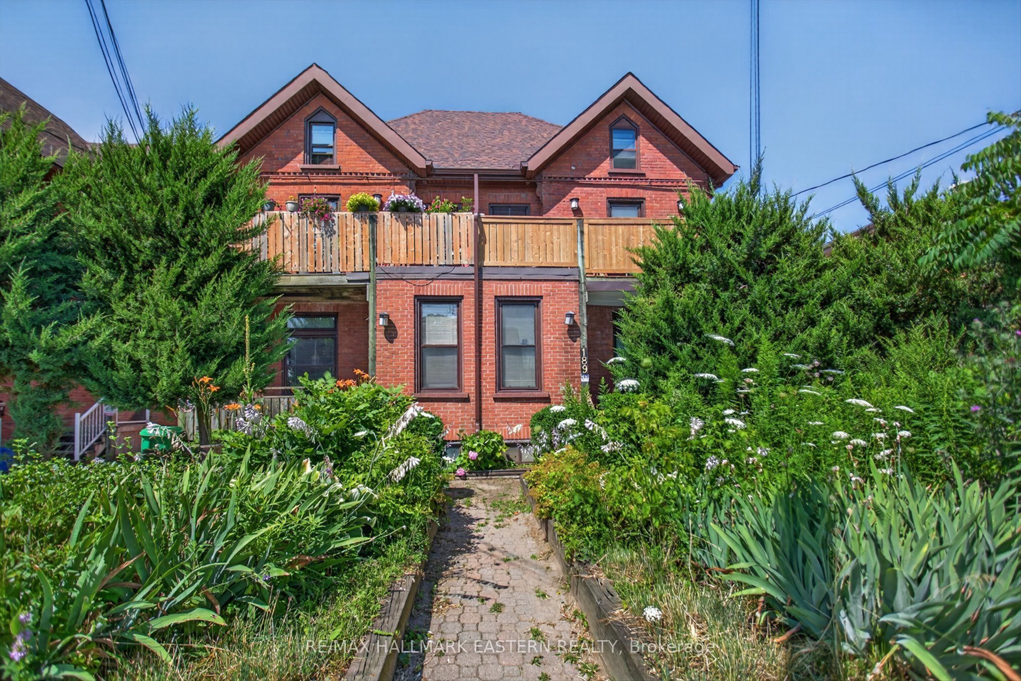 187 Aylmer Street N Property Photo 5