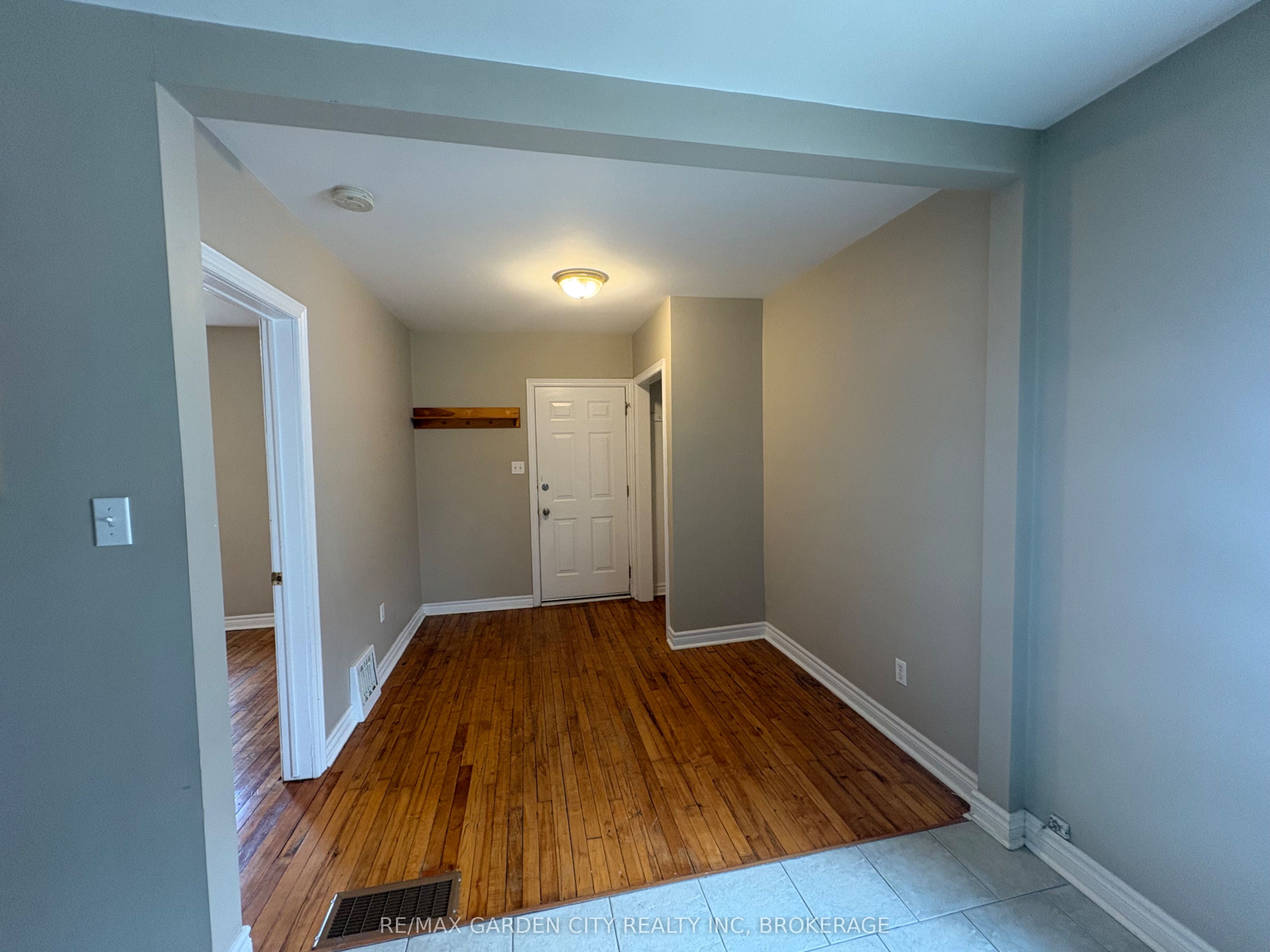 200 Lincoln Street Property Photo 8
