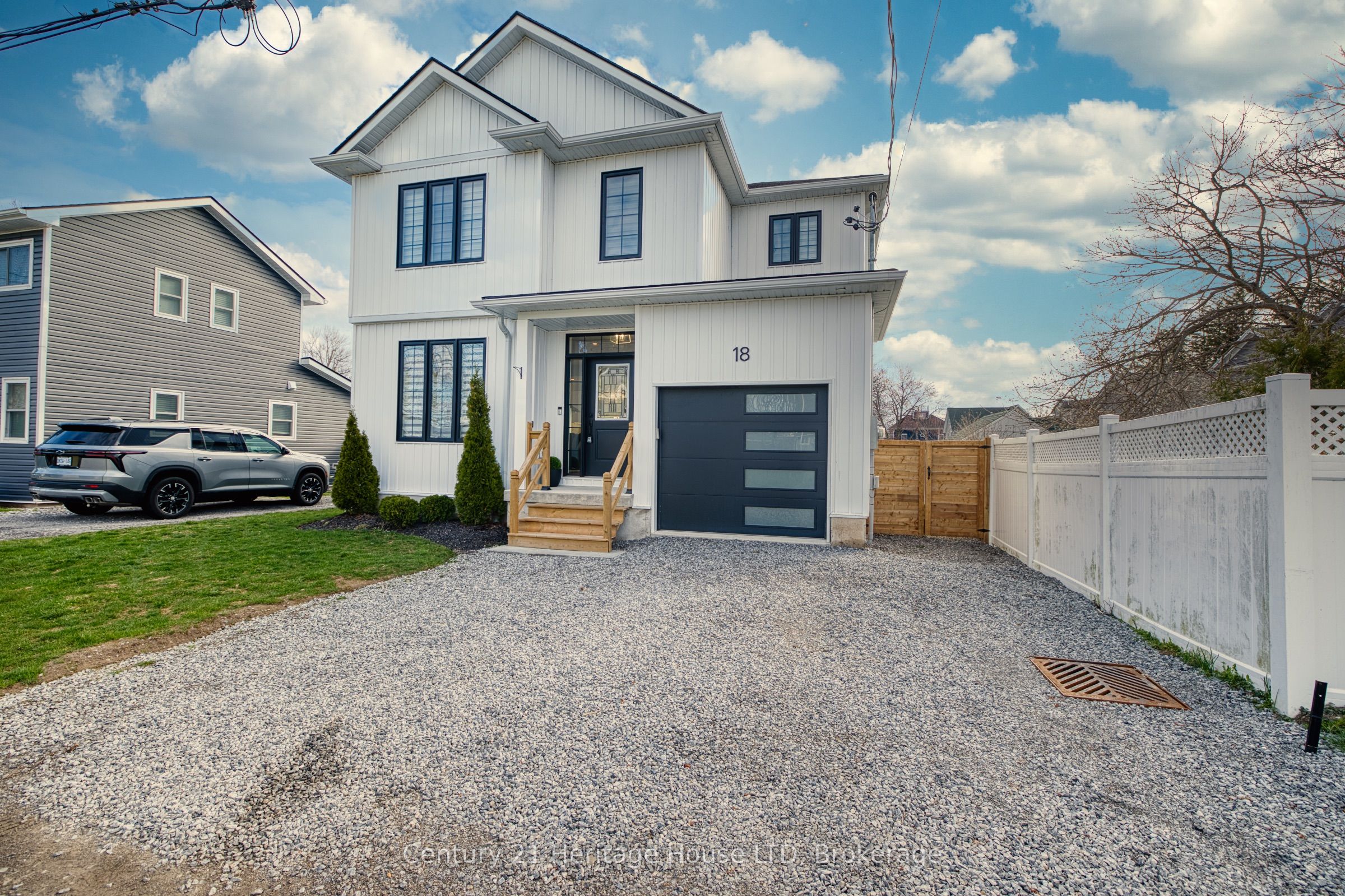 18 Parkview Avenue Property Photo 1