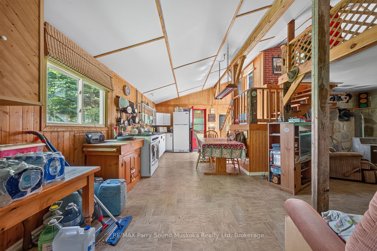 32 Shady Maple Trail Property Photo 10
