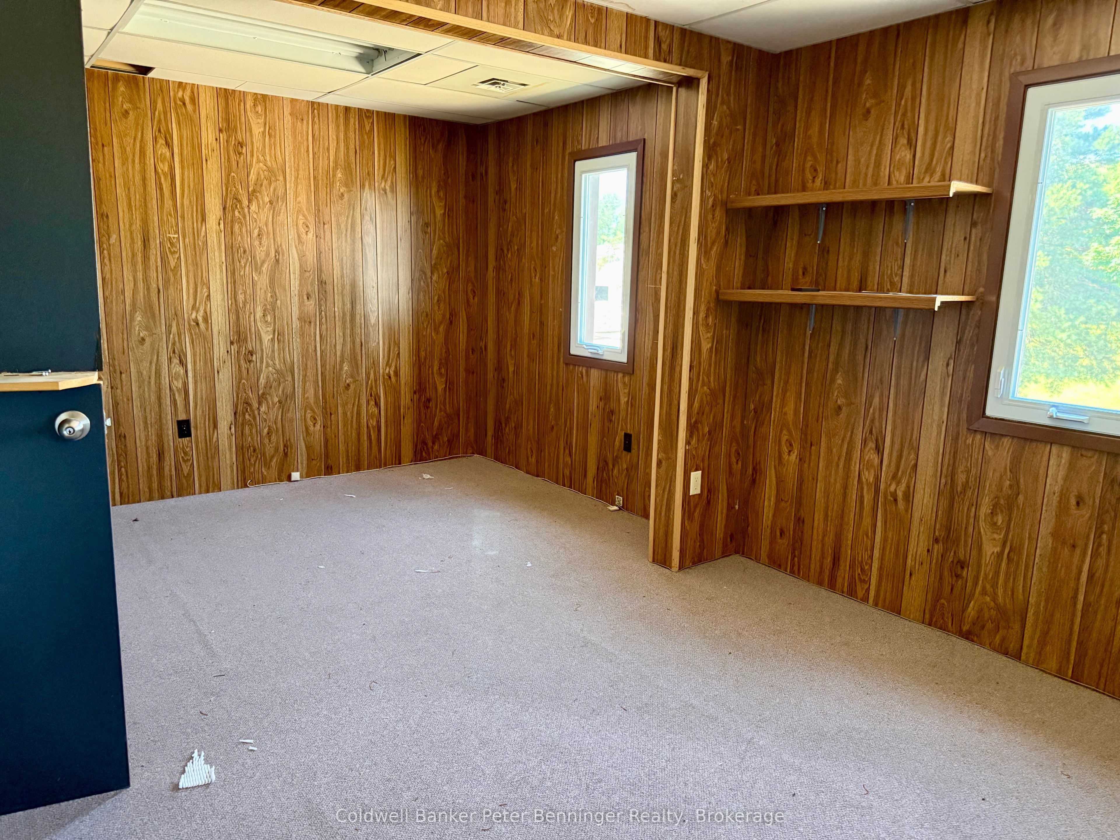 190 Elizabeth Street E Property Photo 10