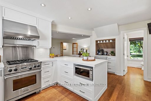 429 Ridge Road E Property Photo 14