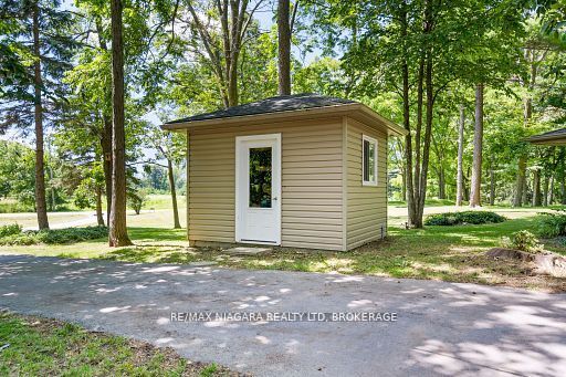 429 Ridge Road E Property Photo 28