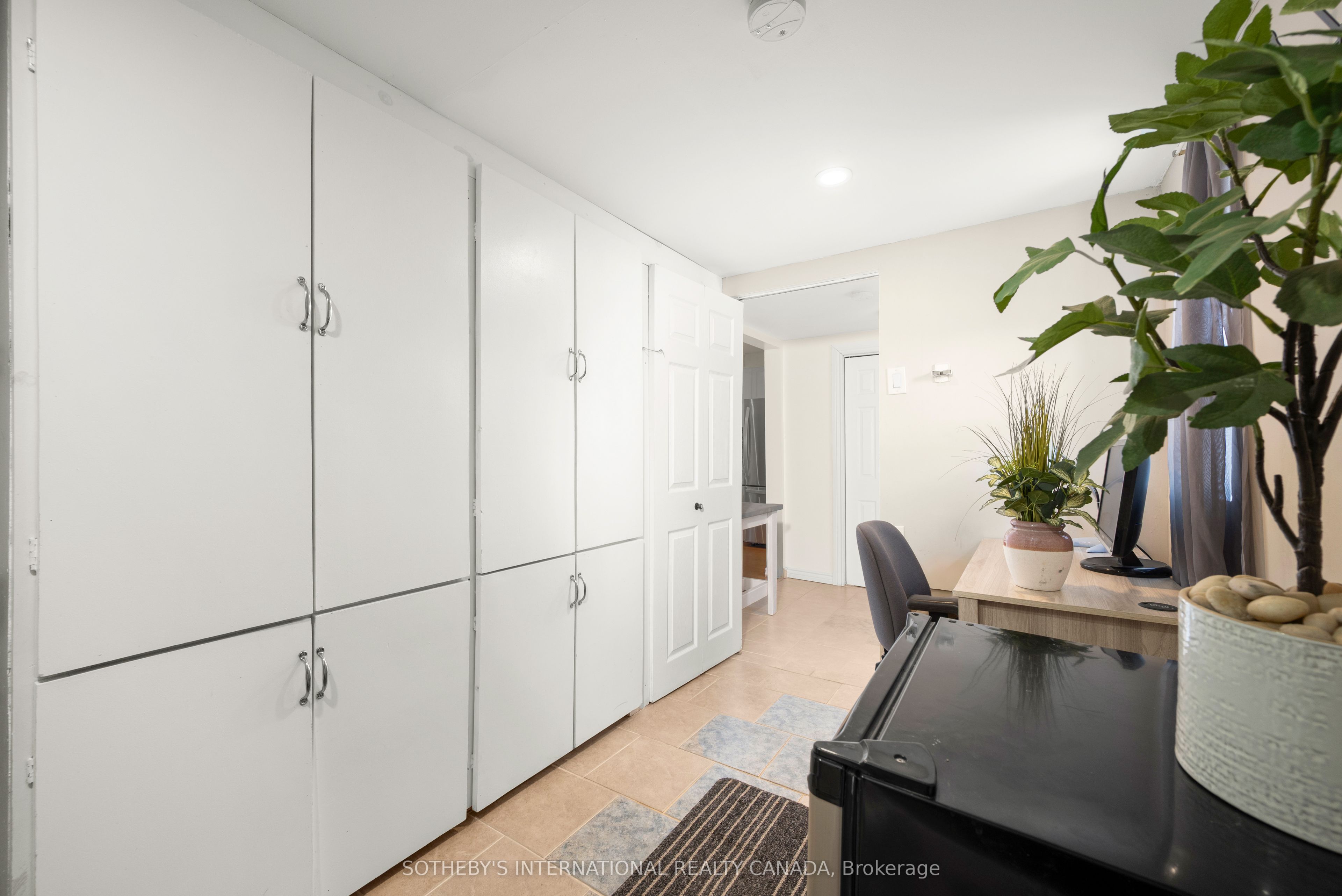 42 Pavillion Road Property Photo 27