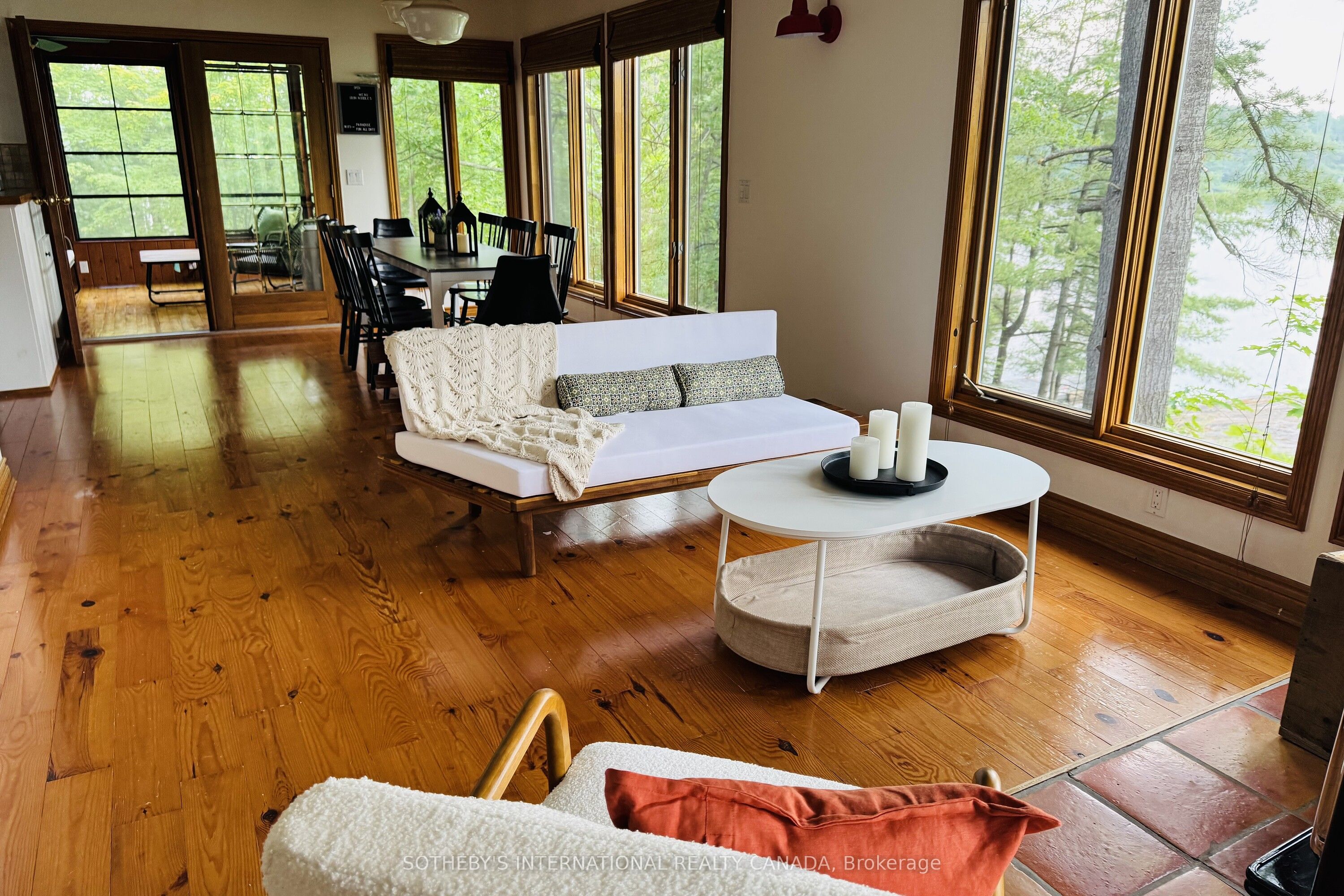 1074 Cooks Road Property Photo 12