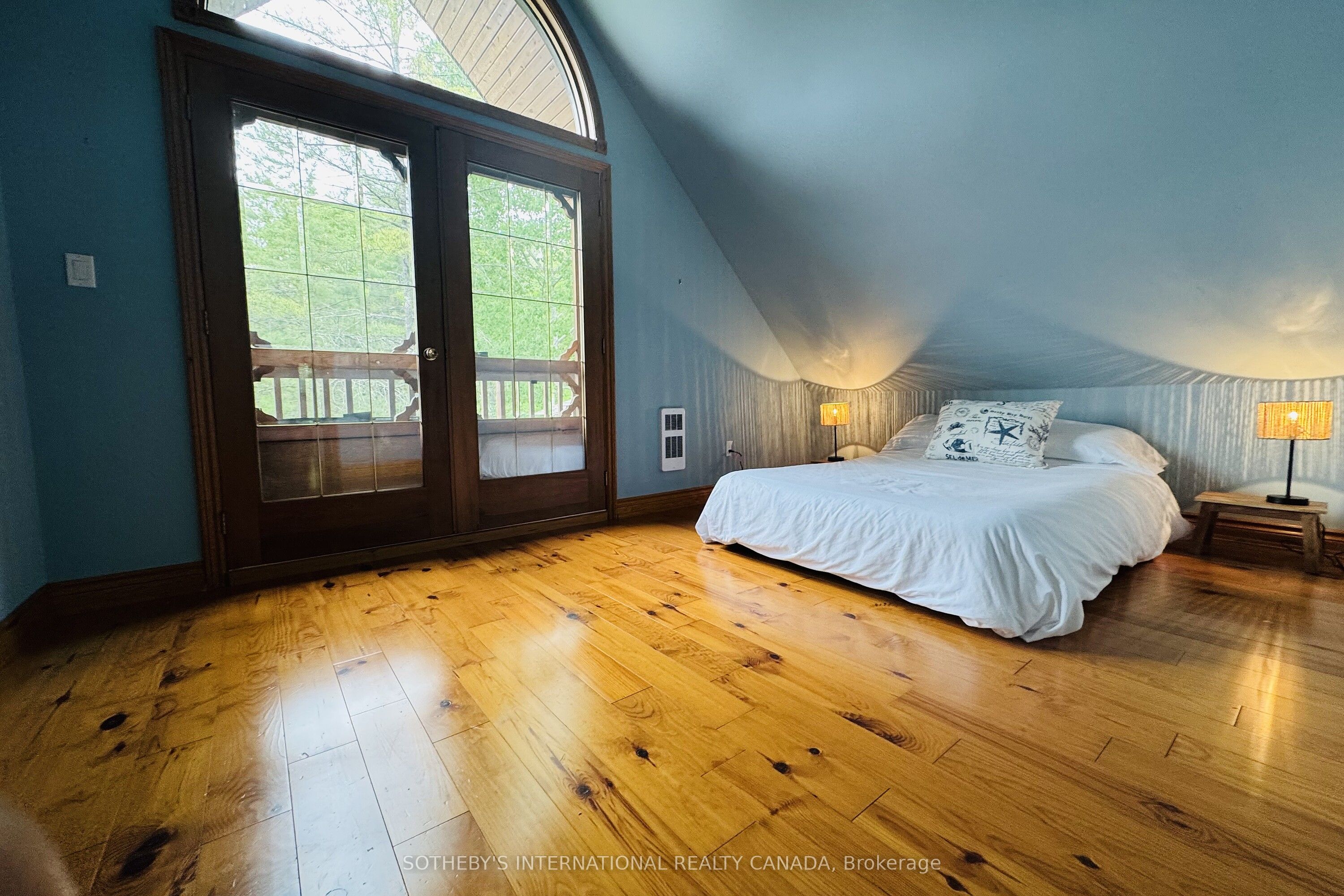 1074 Cooks Road Property Photo 16