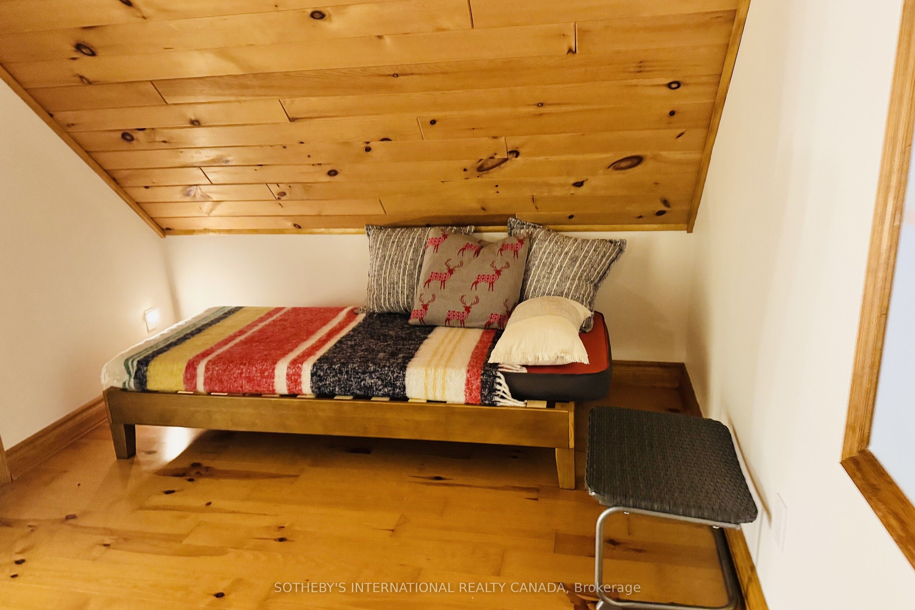 1074 Cooks Road Property Photo 19
