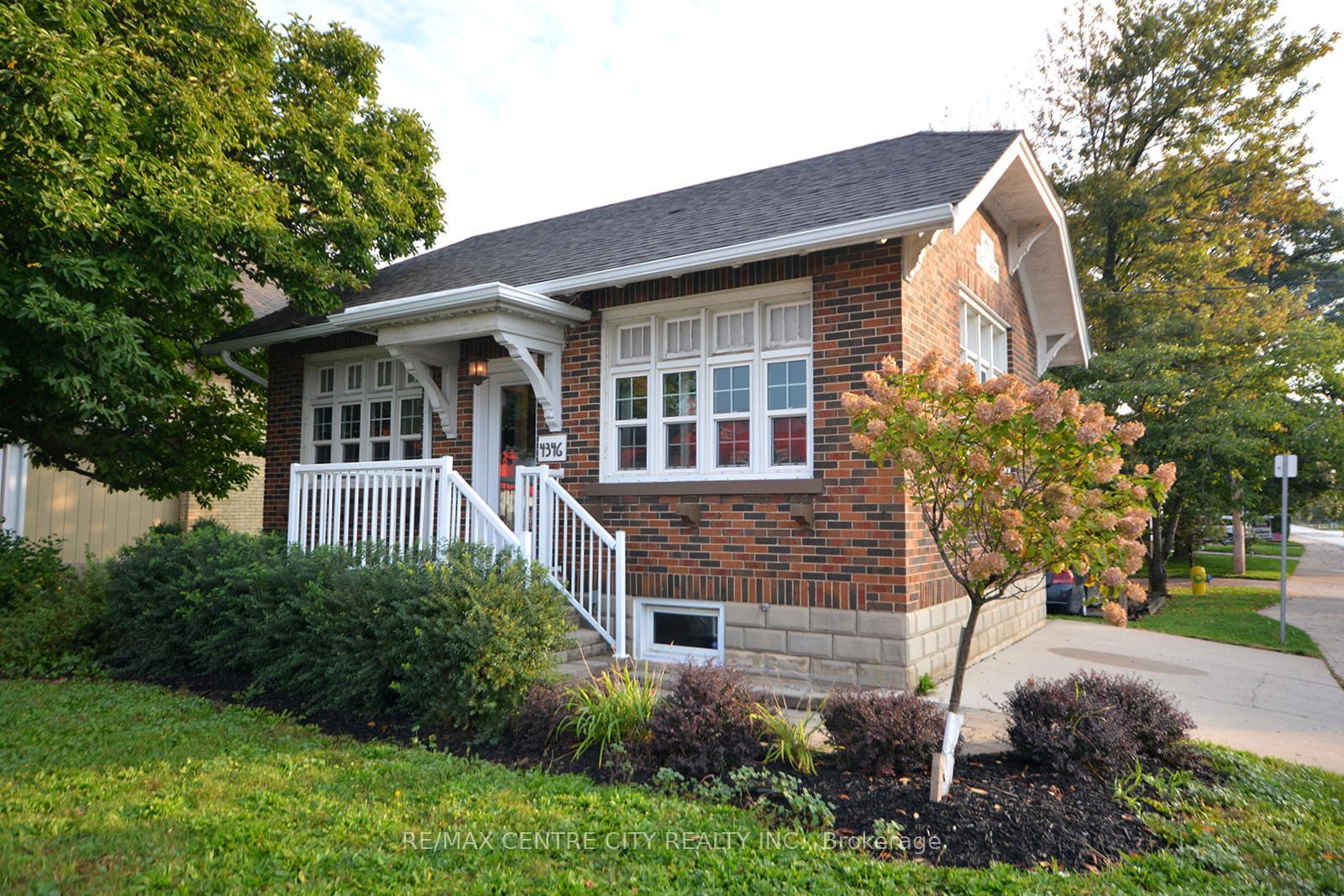 4346 Colonel Talbot Road Property Photo 1