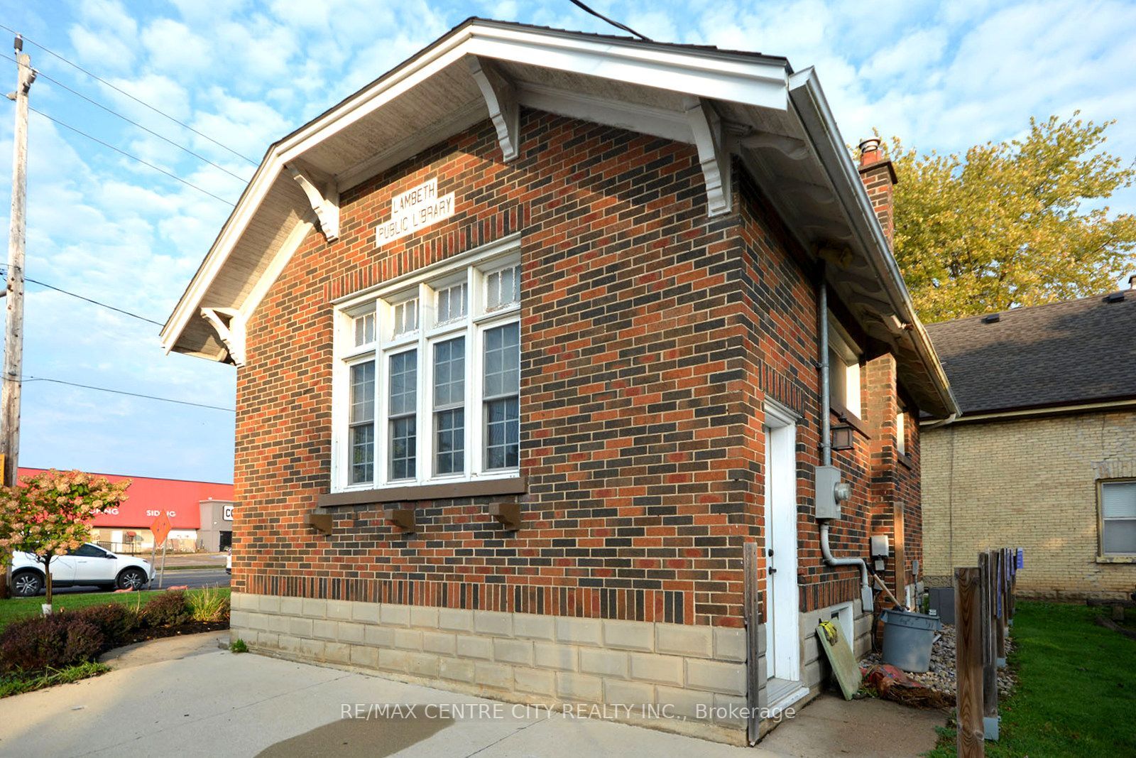 4346 Colonel Talbot Road Property Photo 2