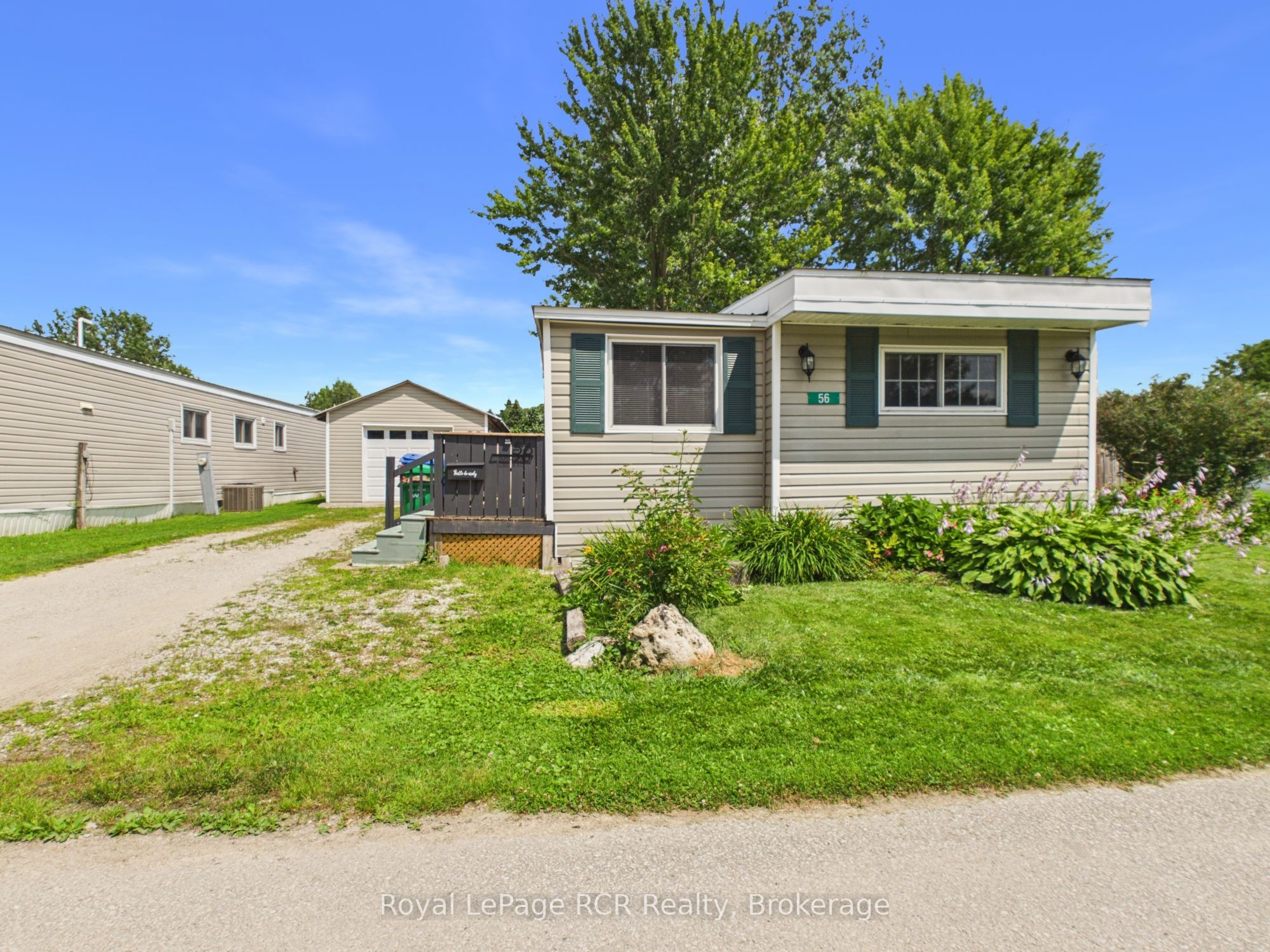 56 Sussex Square Property Photo 1