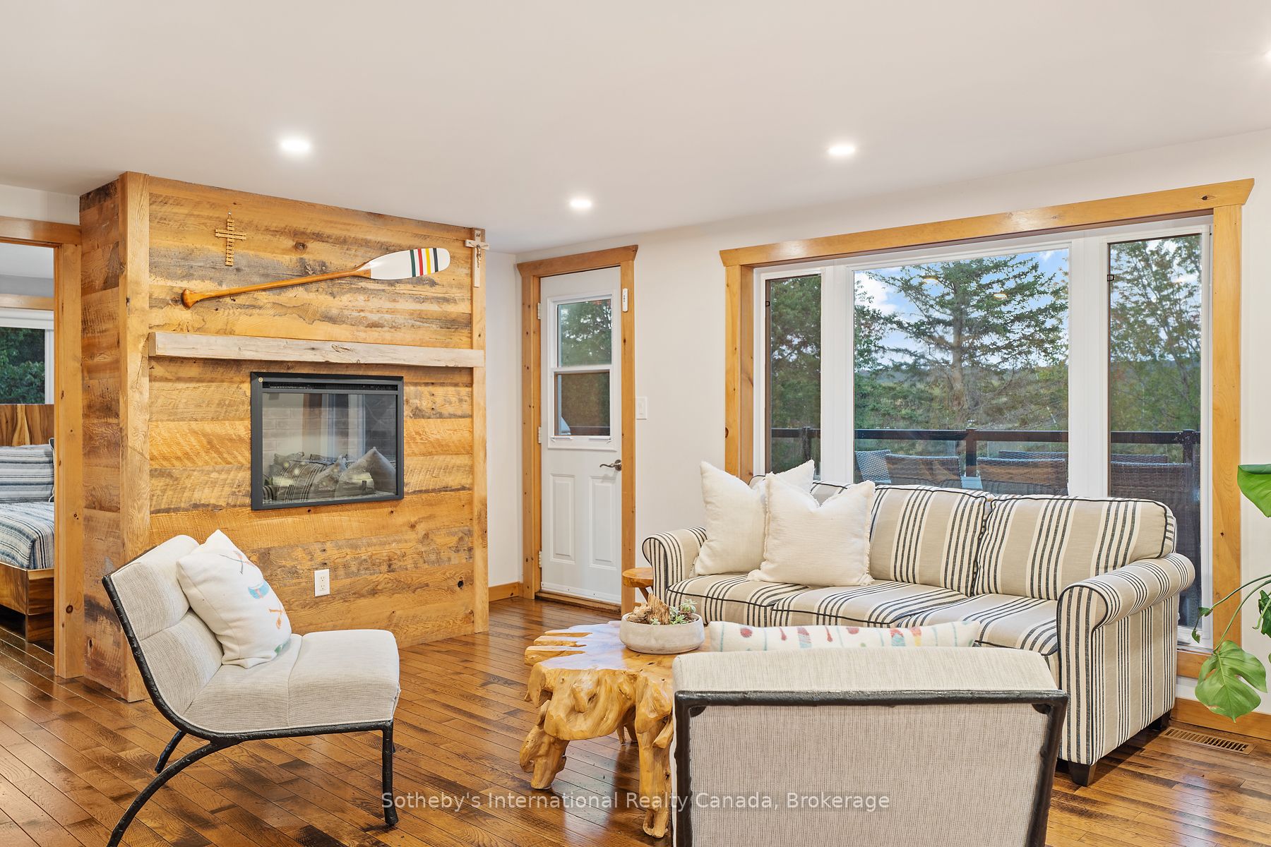 1111 Maplehurst Drive Property Photo 16