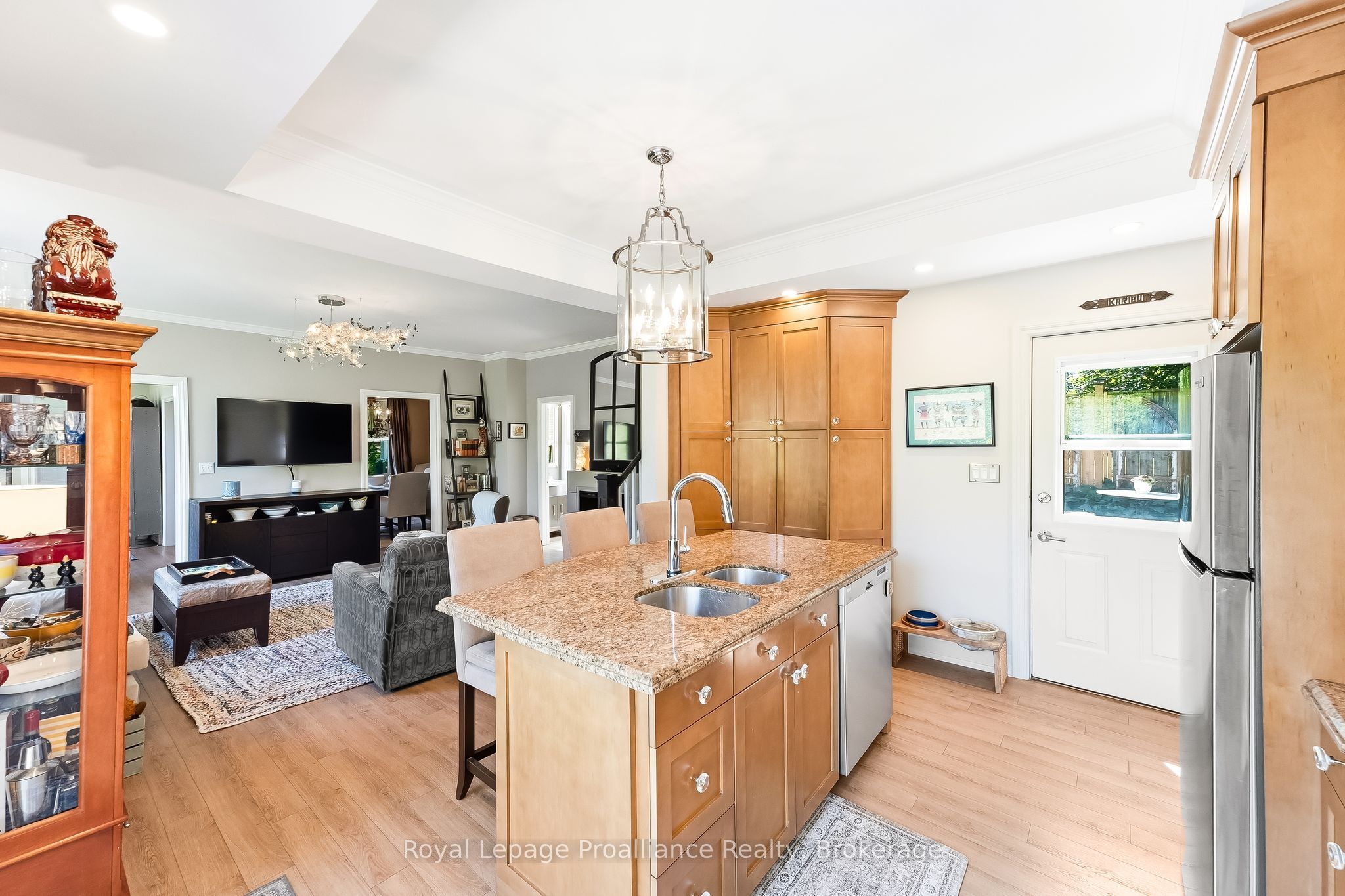 52 Bramley Street S Property Photo 14