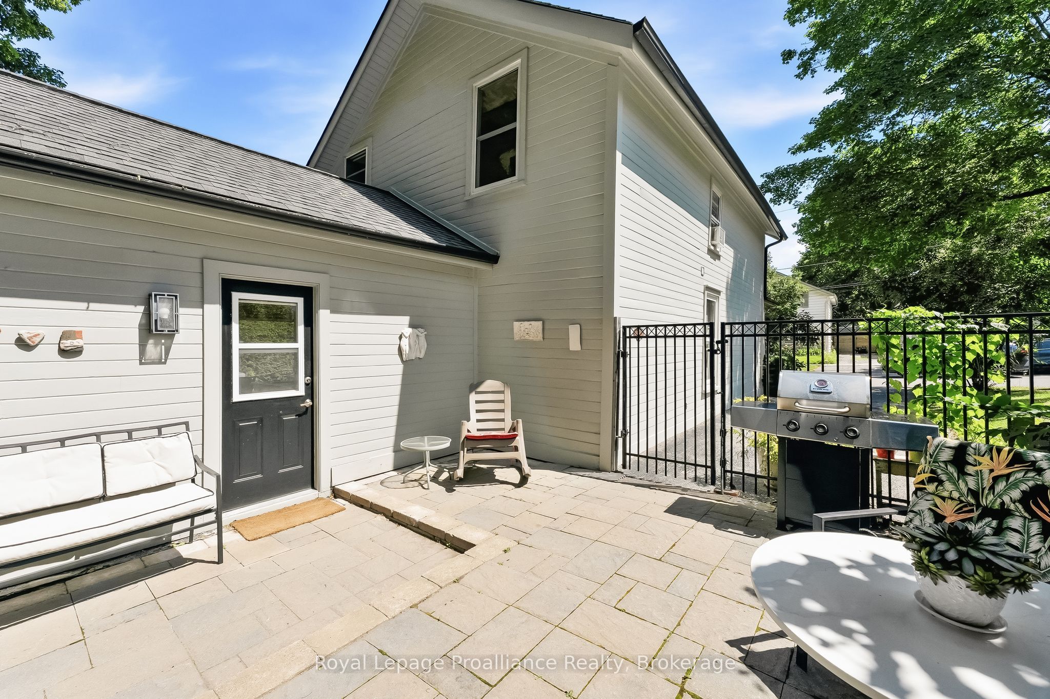 52 Bramley Street S Property Photo 46