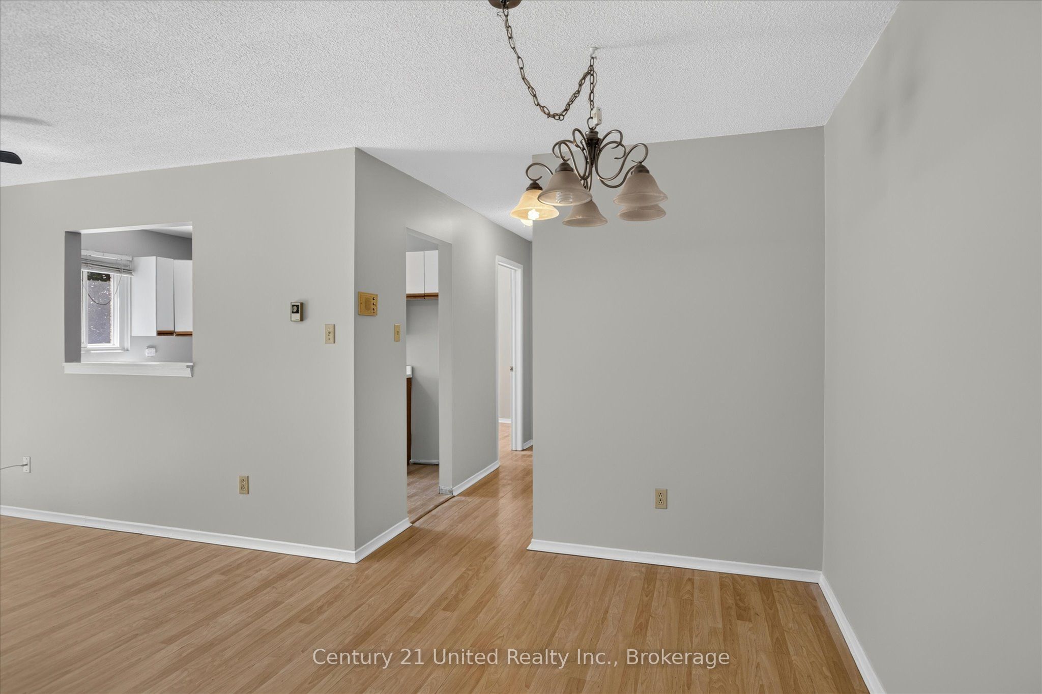 136 Ware Street 201 Property Photo 9