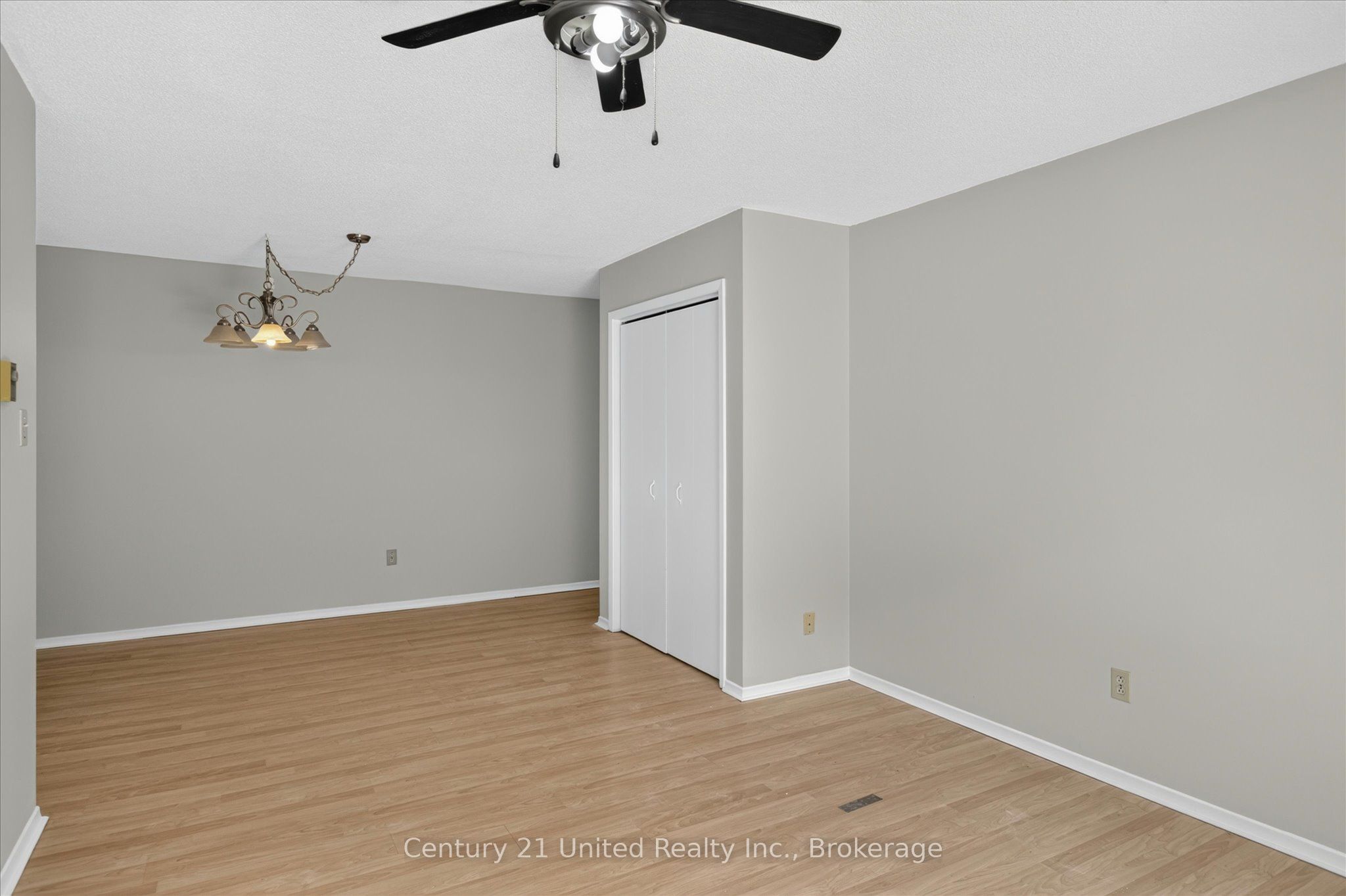 136 Ware Street 201 Property Photo 14
