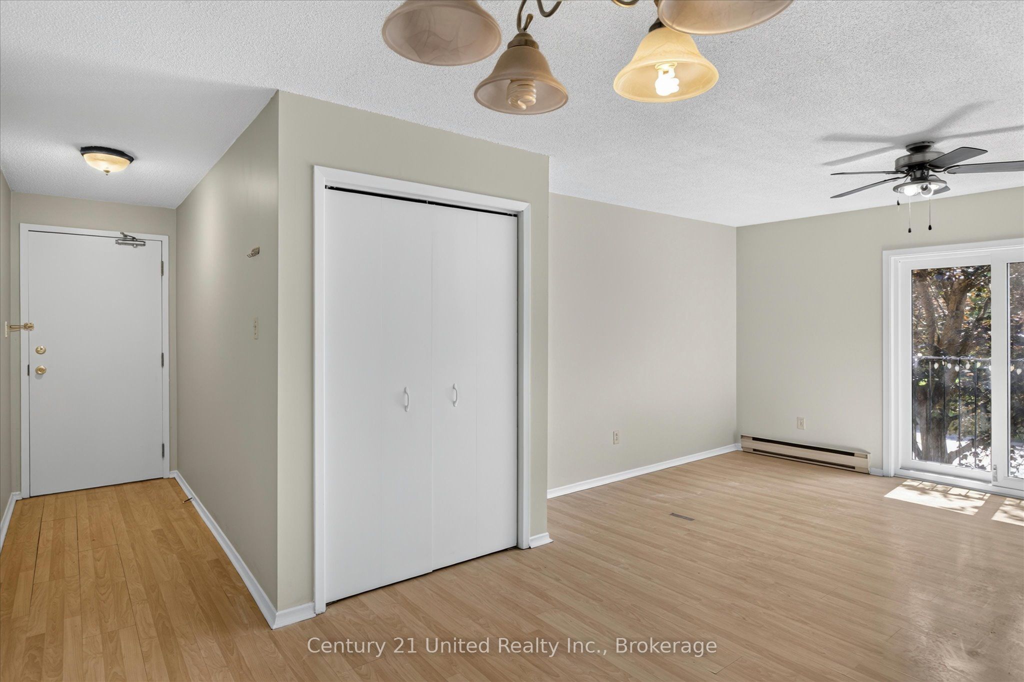 136 Ware Street 201 Property Photo 28
