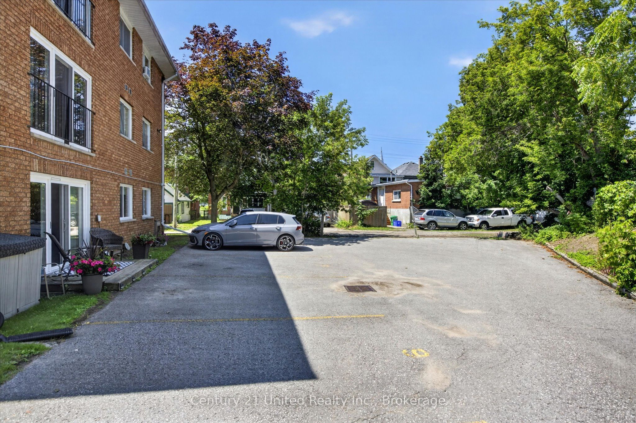 136 Ware Street 201 Property Photo 39