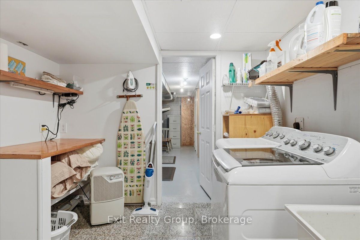 427 Townsend Road Property Photo 30