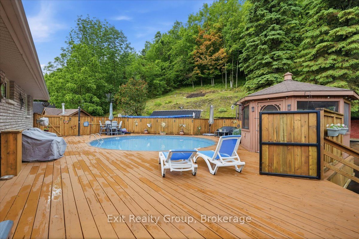 427 Townsend Road Property Photo 33