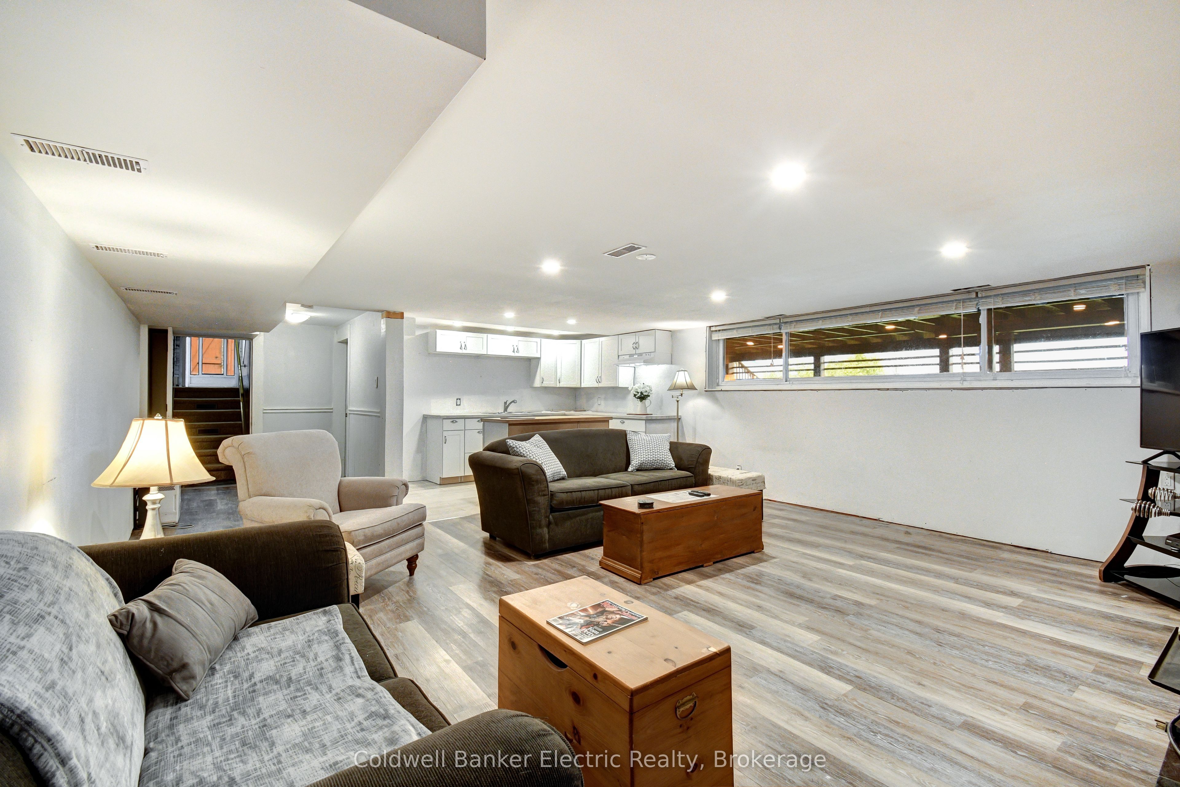 1647 Stenner Road Property Photo 9